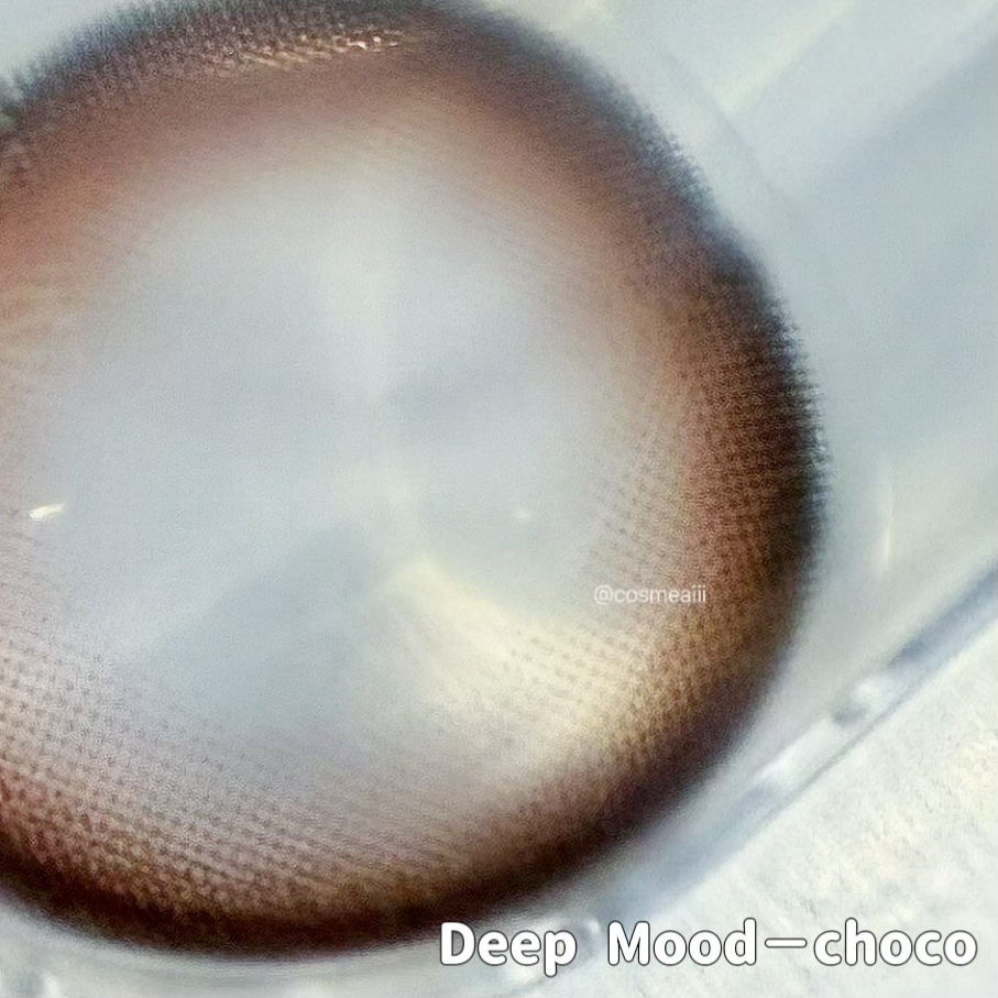 Deep Mood/Classilens/１ヶ月（１MONTH）カラコンを使ったクチコミ（3枚目）