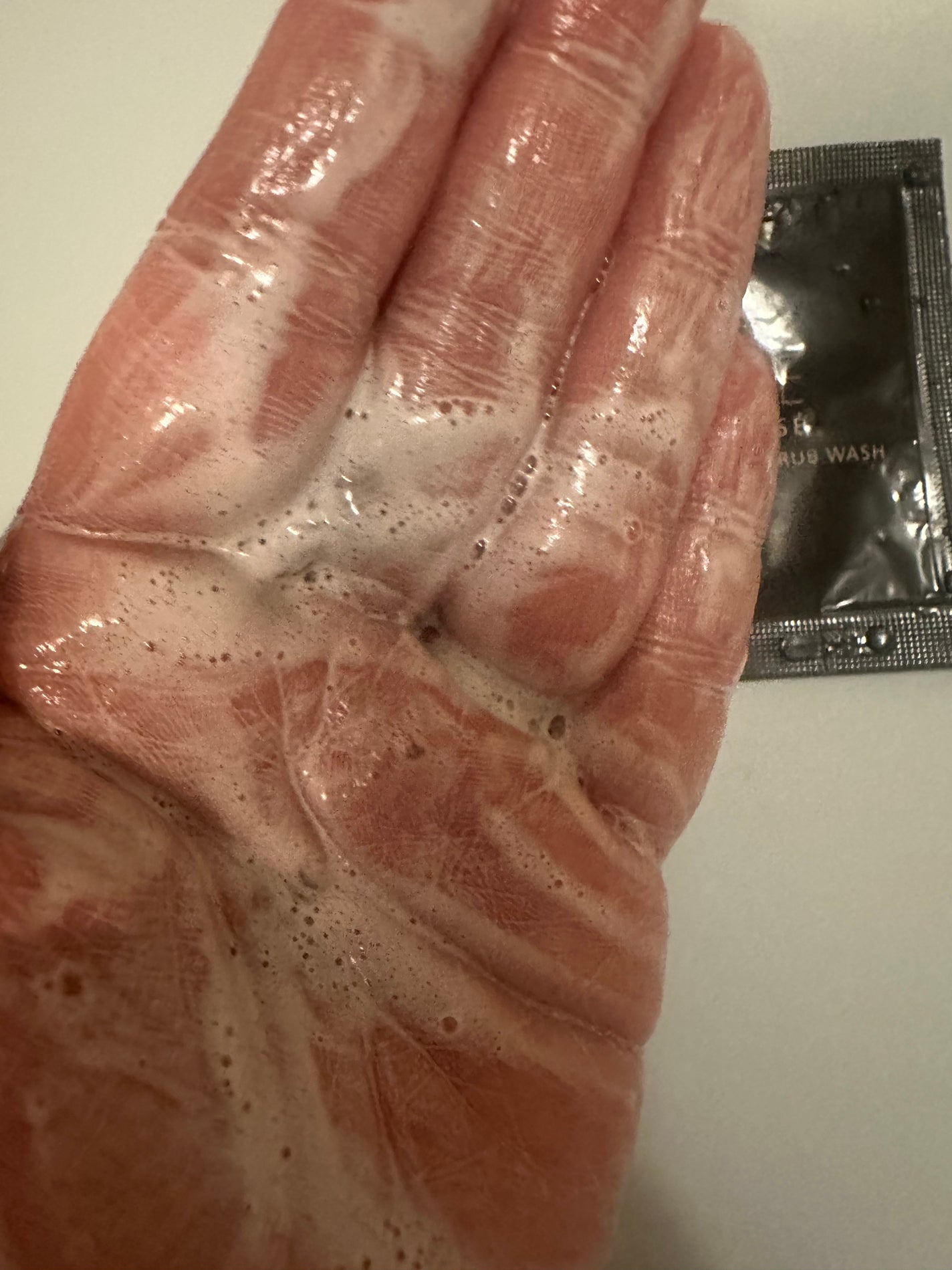 ポアクリア スクラブ ウォッシュ/ONE BY KOSE/洗顔フォームを使ったクチコミ(2枚目)