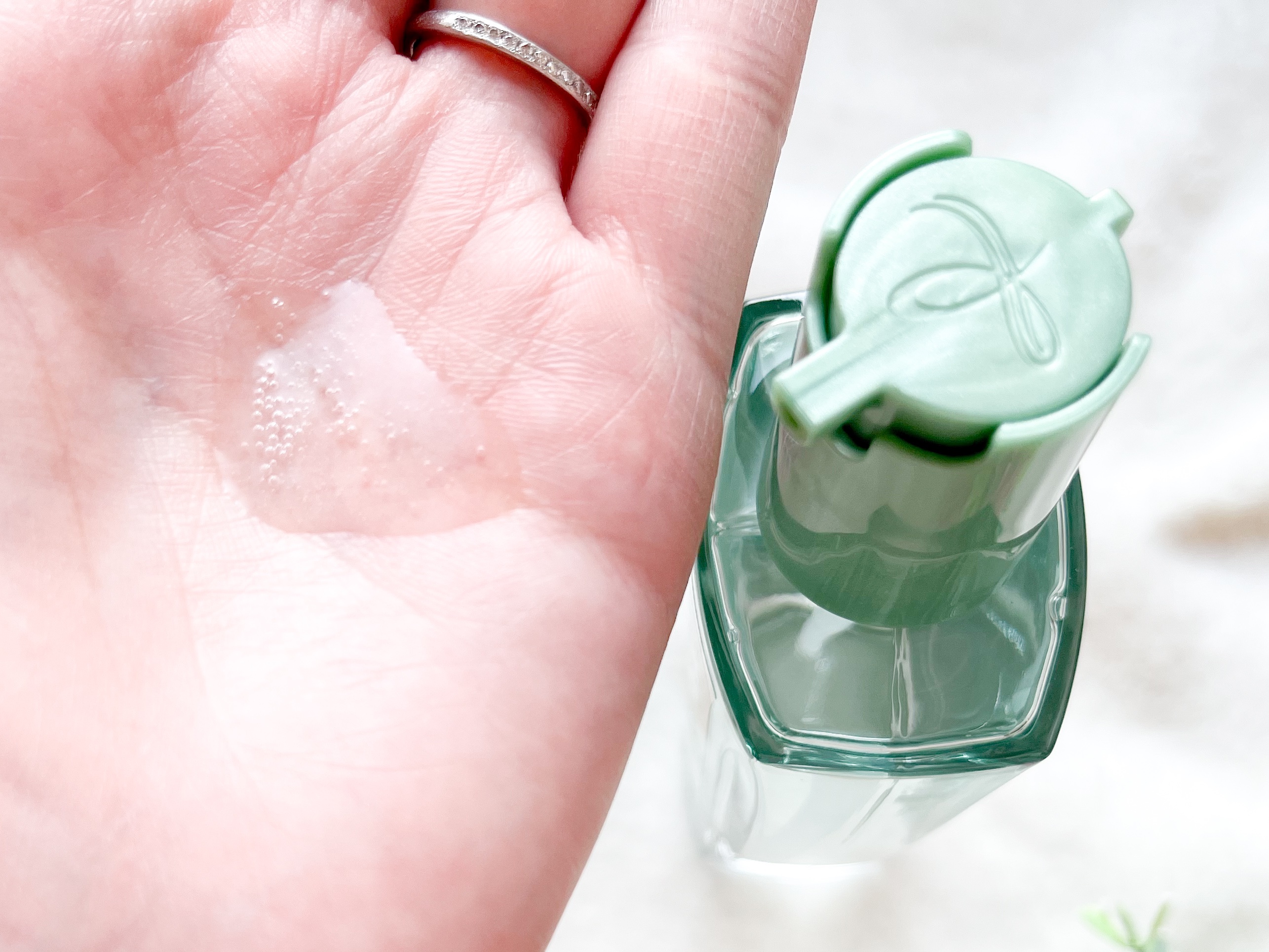 ロレアル パリ エクストラオーディナリー クリアライム/ロレアル パリ/ヘアオイルを使ったクチコミ（2枚目）