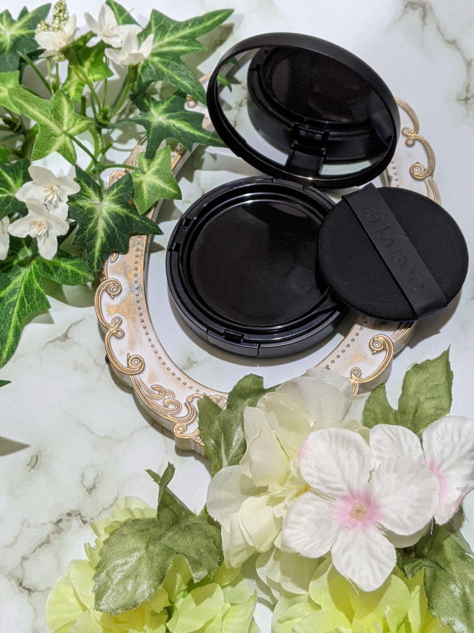 ベルベットジュエルクッション  20 ミディアム(ケース＋リフィル)/BIVABOO/クッションファンデーションを使ったクチコミ（2枚目）