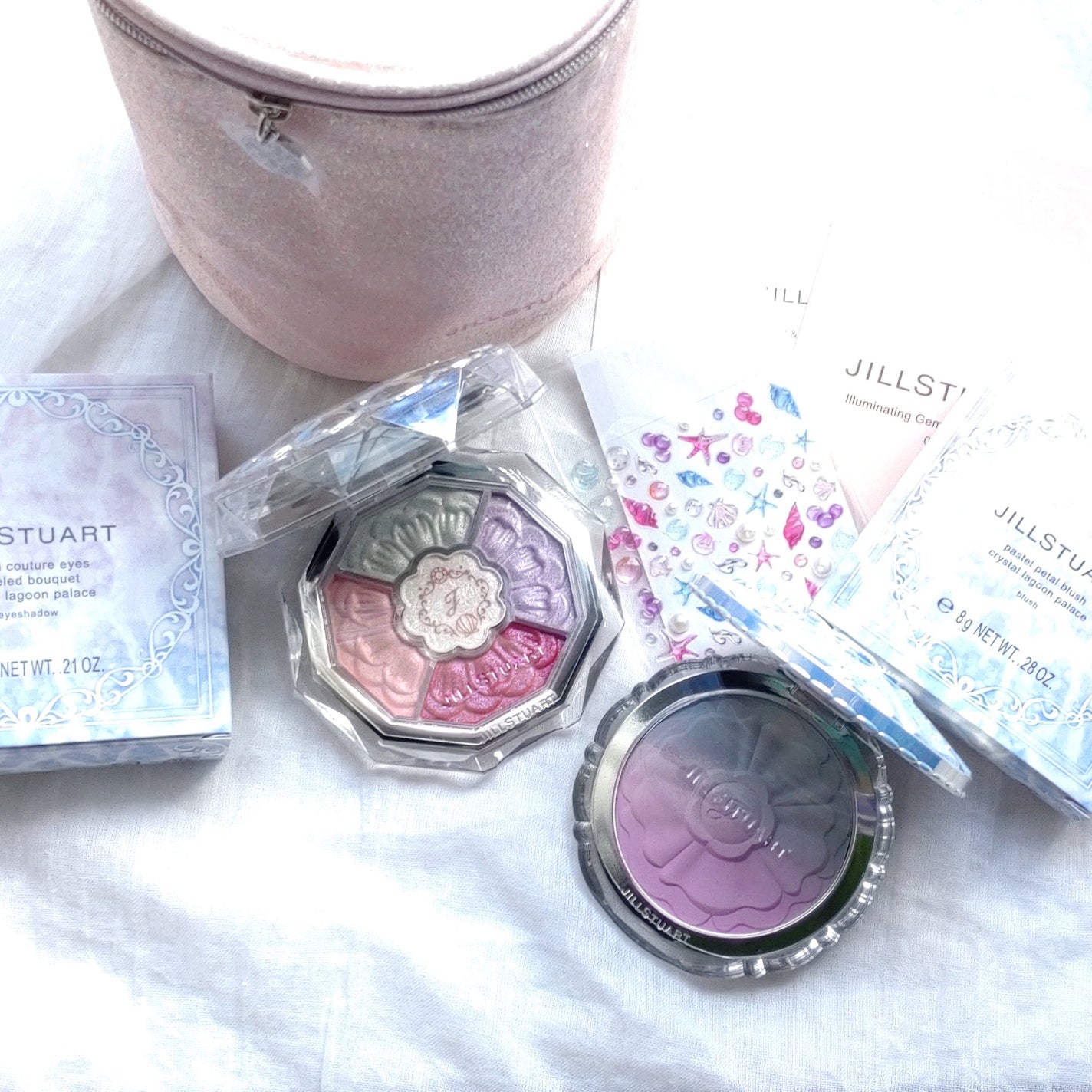 ジルスチュアート ブルームクチュール アイズ ジュエルドブーケ/JILL STUART/アイシャドウパレットを使ったクチコミ(1枚目)