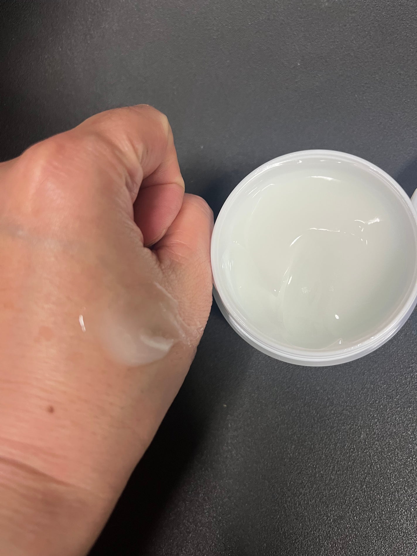 スパ&ミネラル エッセンス ジェル/IONA/フェイスクリームを使ったクチコミ(2枚目)