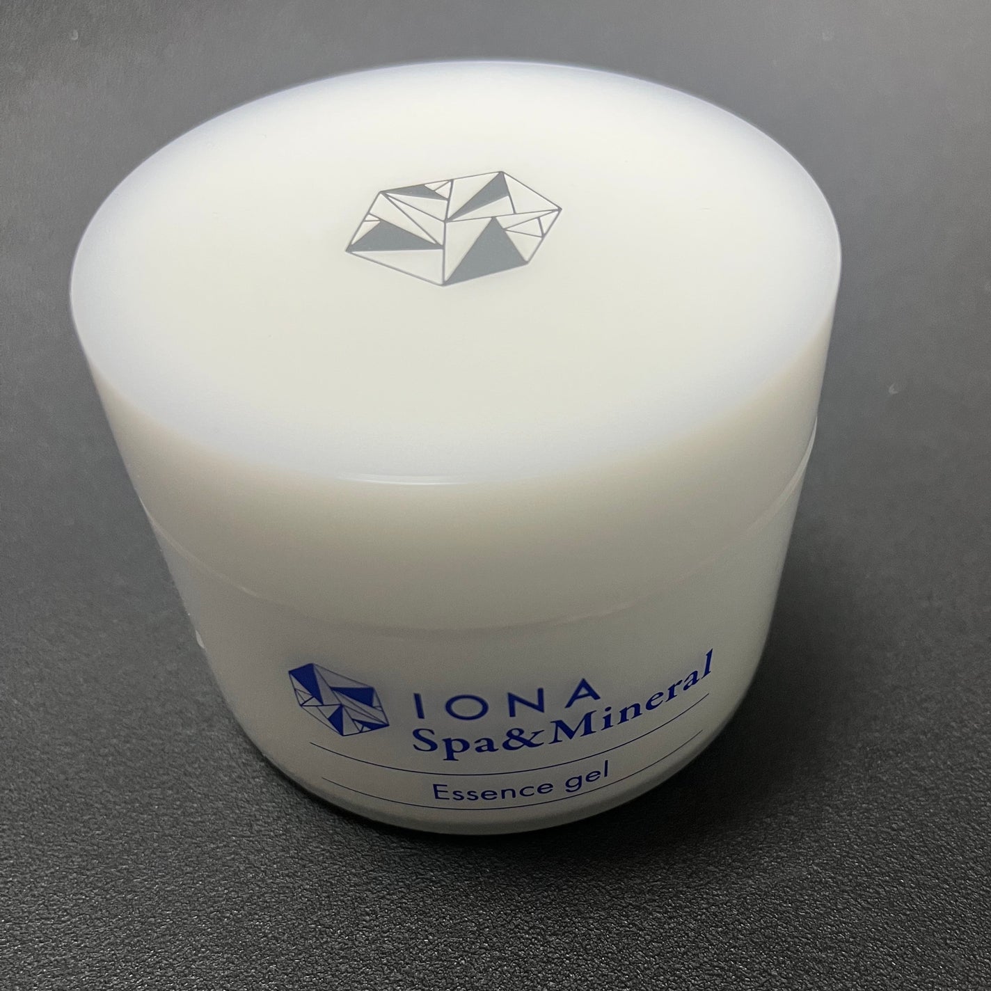 スパ&ミネラル エッセンス ジェル/IONA/フェイスクリームを使ったクチコミ(1枚目)