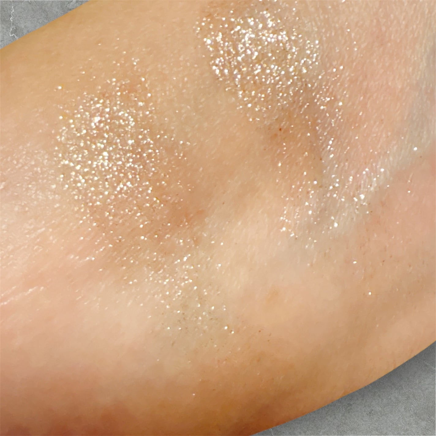 ラメマニア/キャンメイク/アイシャドウを使ったクチコミ(5枚目)