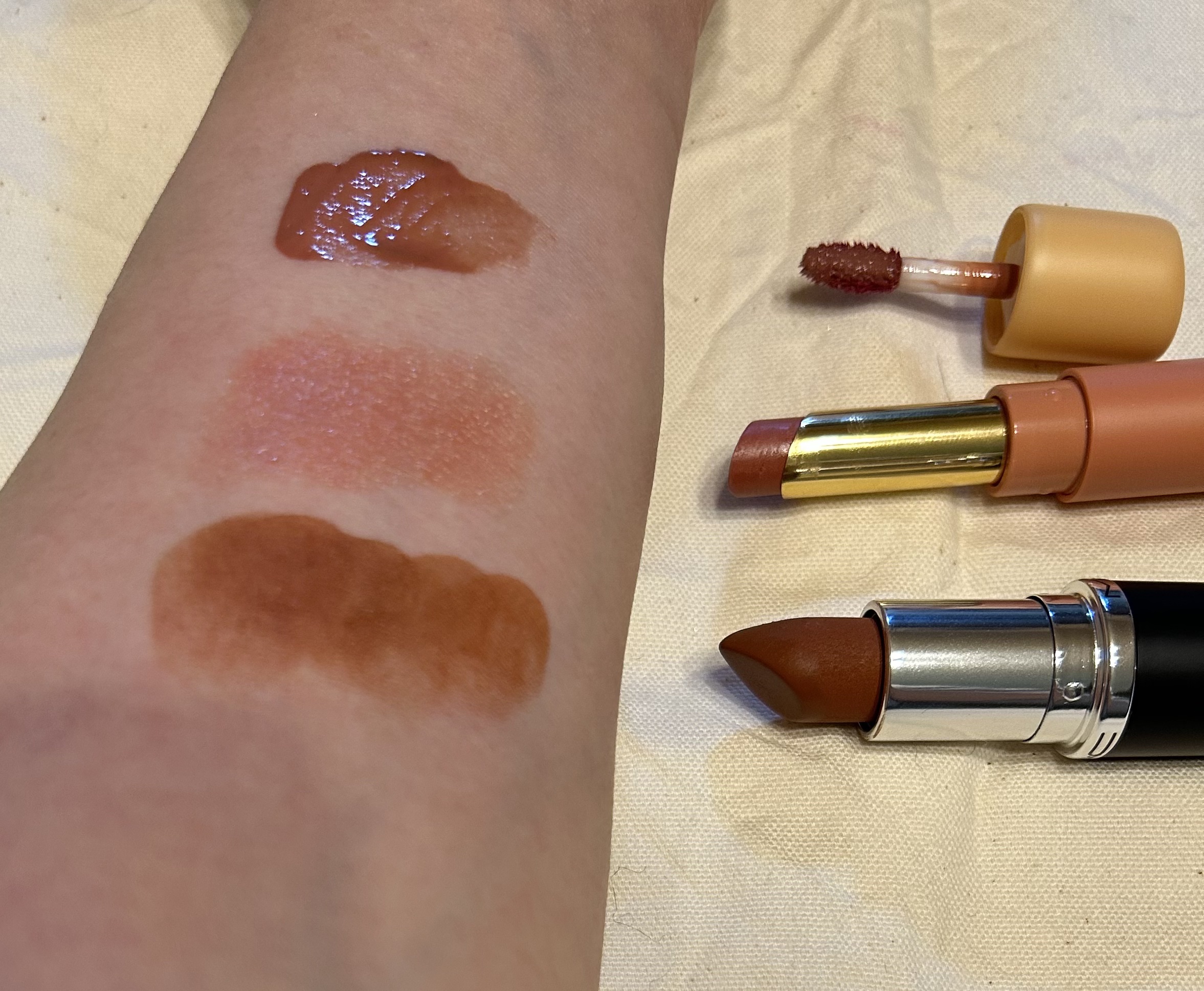 エテュセ リップエディション(ティントルージュ)/ettusais/リップティントを使ったクチコミ（1枚目）