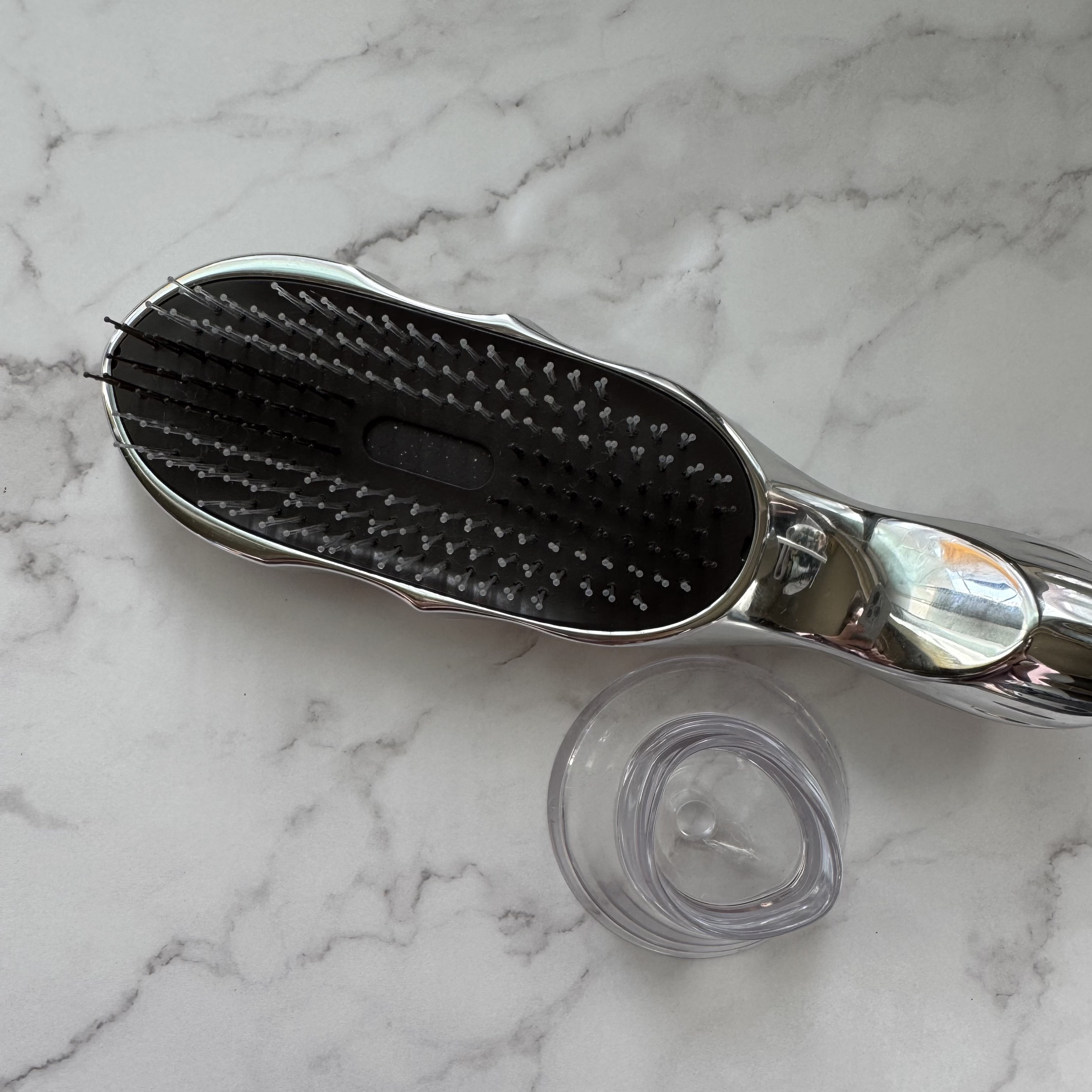 リファイオンケアブラシ/ReFa/スカルプブラシを使ったクチコミ（2枚目）