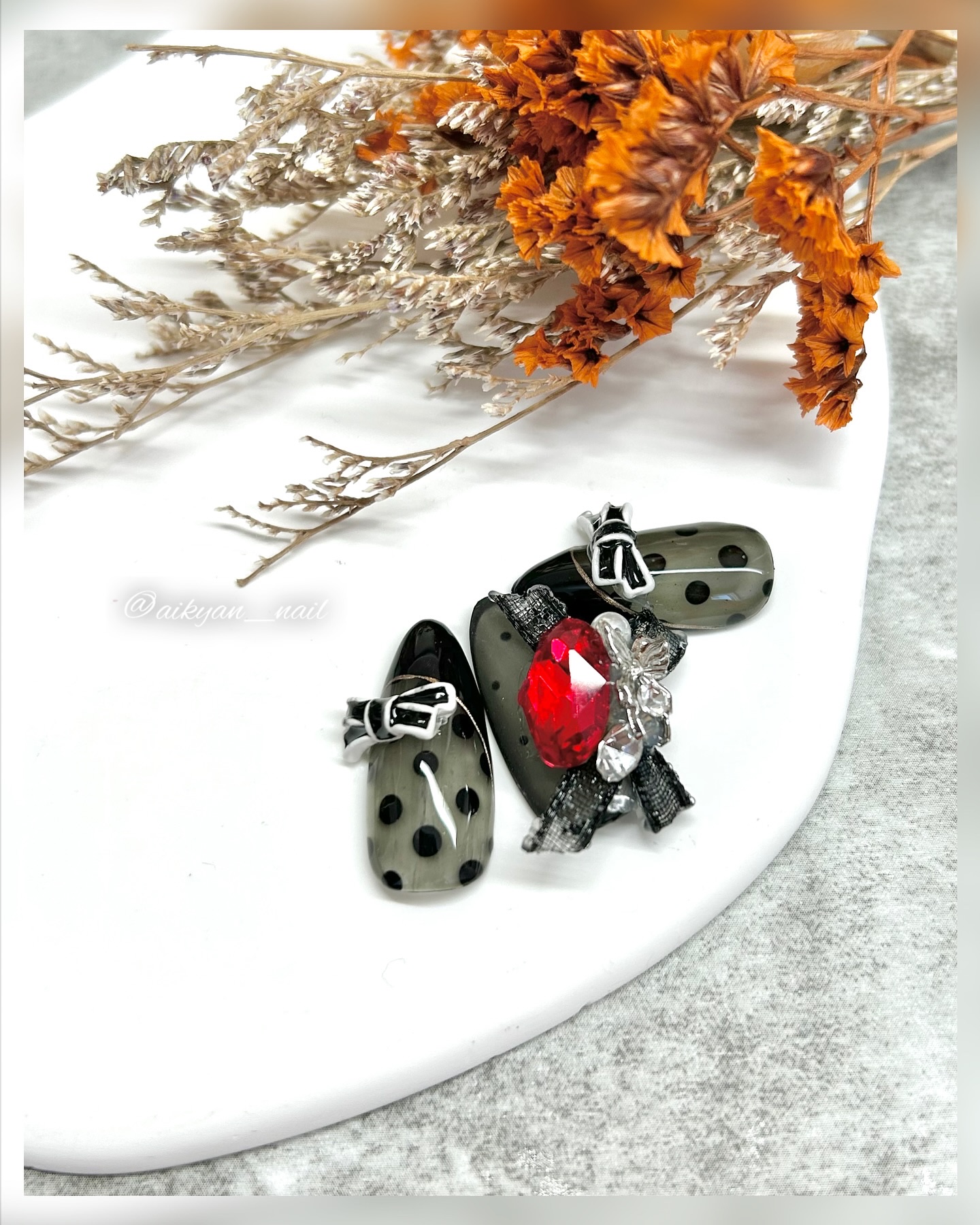 バイカラーリボン/キラネイル/ネイルチップ・パーツを使ったクチコミ（2枚目）