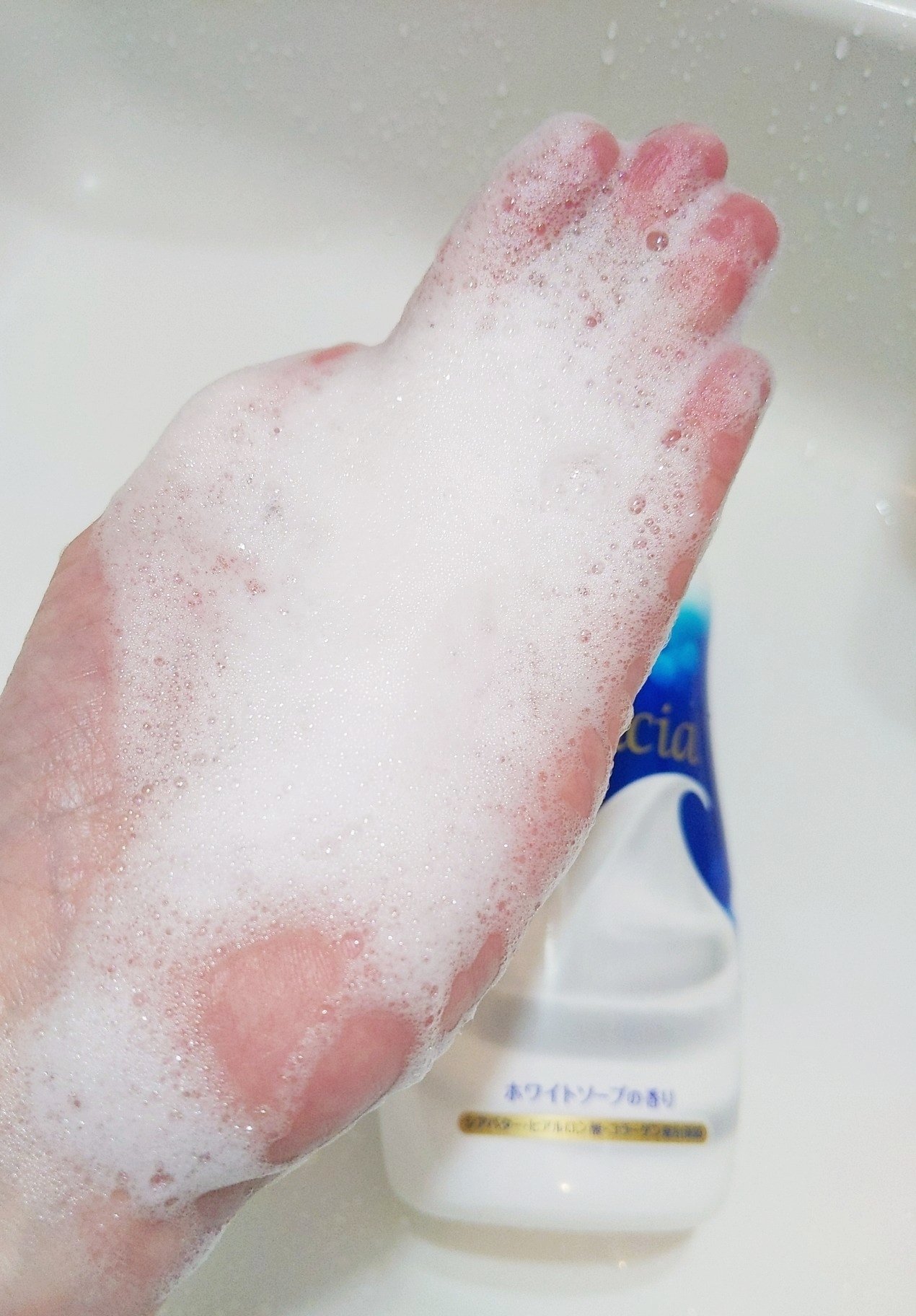 バウンシア ボディソープ ホワイトソープの香り/Bouncia/ボディソープを使ったクチコミ（3枚目）