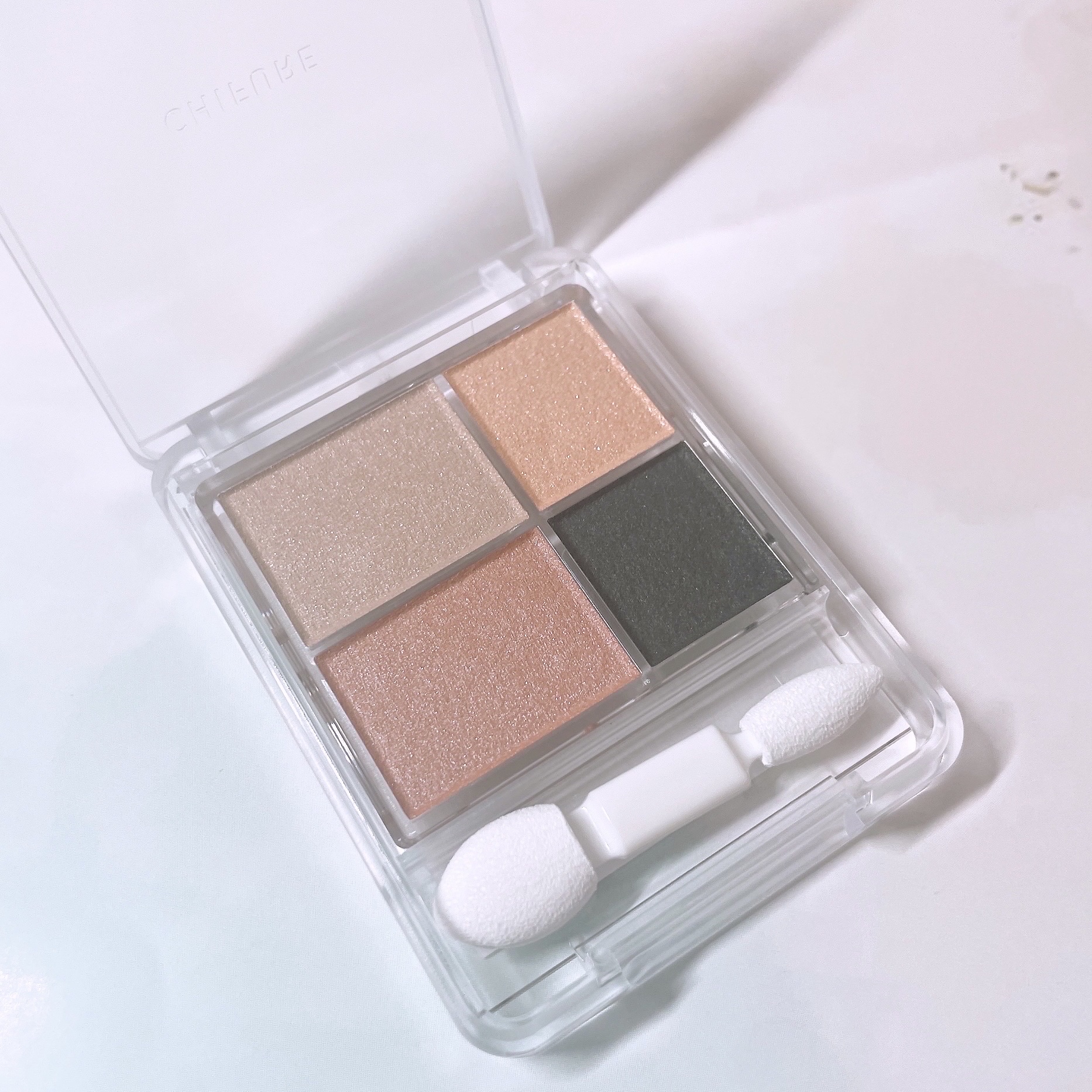 グラデーション アイシャドウ/ちふれ/アイシャドウパレットを使ったクチコミ（3枚目）