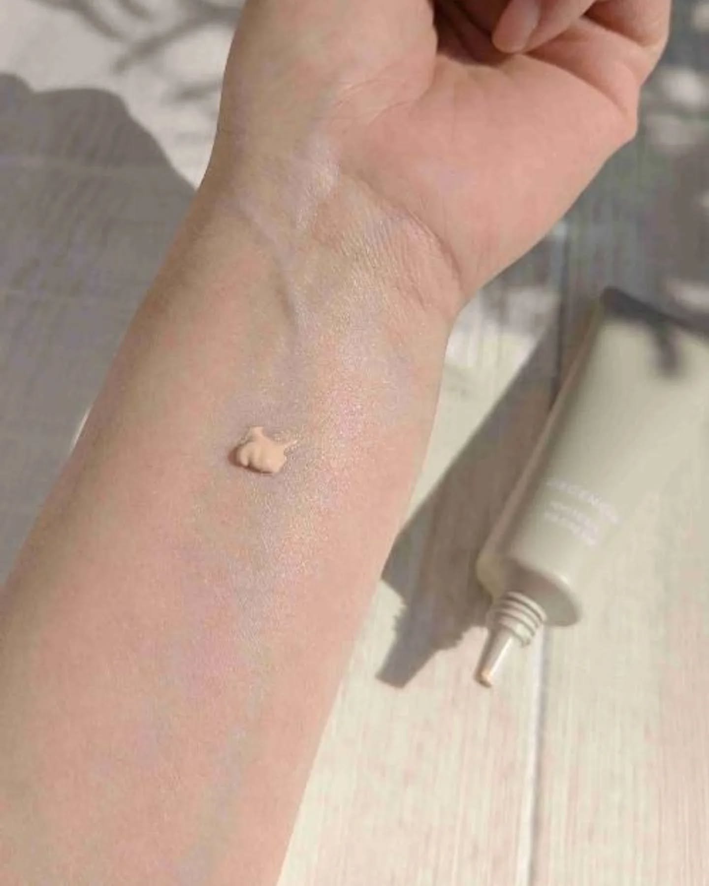 ディセンシア ホワイトF／L BBクリーム/DECENCIA/BBクリームを使ったクチコミ（2枚目）