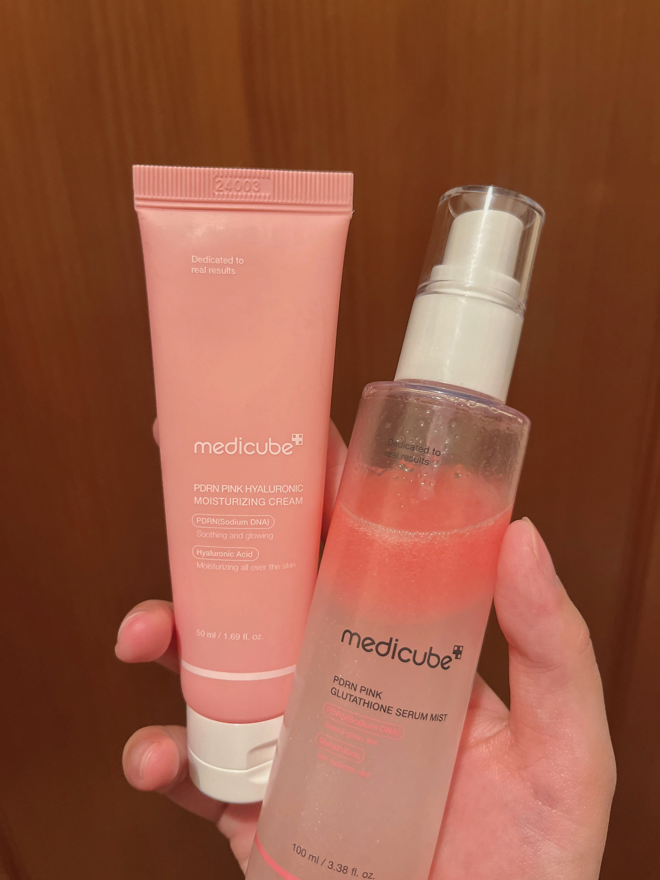 PDRN ピンク ヒアルロニック 水分クリーム/MEDICUBE/フェイスクリームを使ったクチコミ（1枚目）