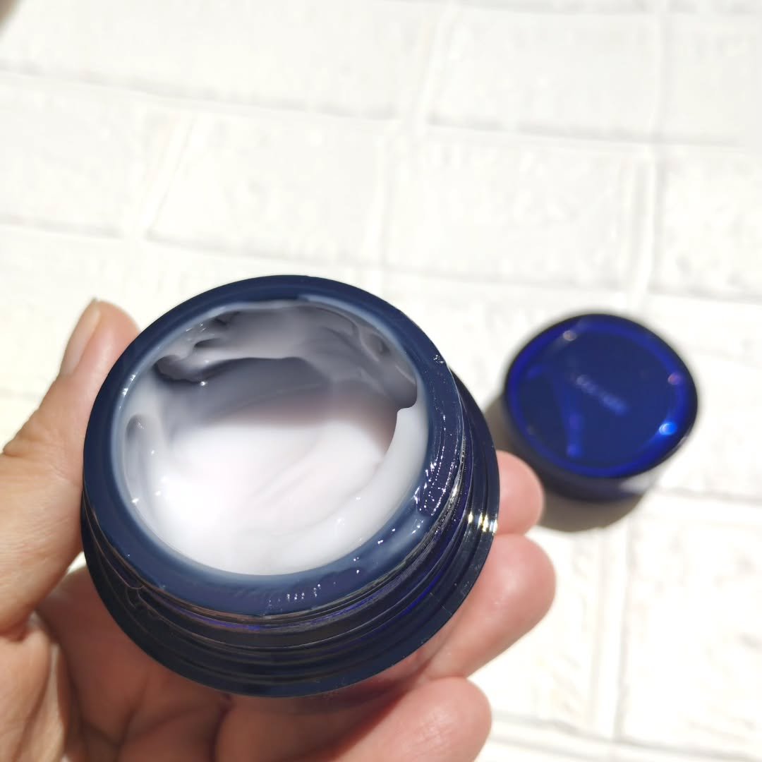 アテニア ミッドナイトモイスチャライザー/アテニア/フェイスクリームを使ったクチコミ（2枚目）