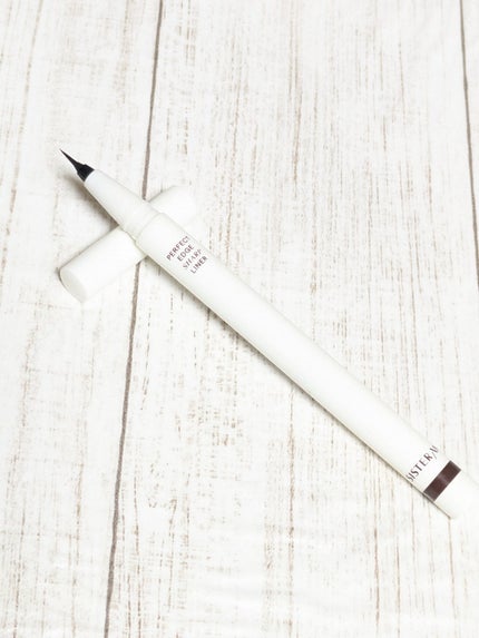 パーフェクトエッジシャープライナー/SISTER ANN/リキッドアイライナーを使ったクチコミ(4枚目)