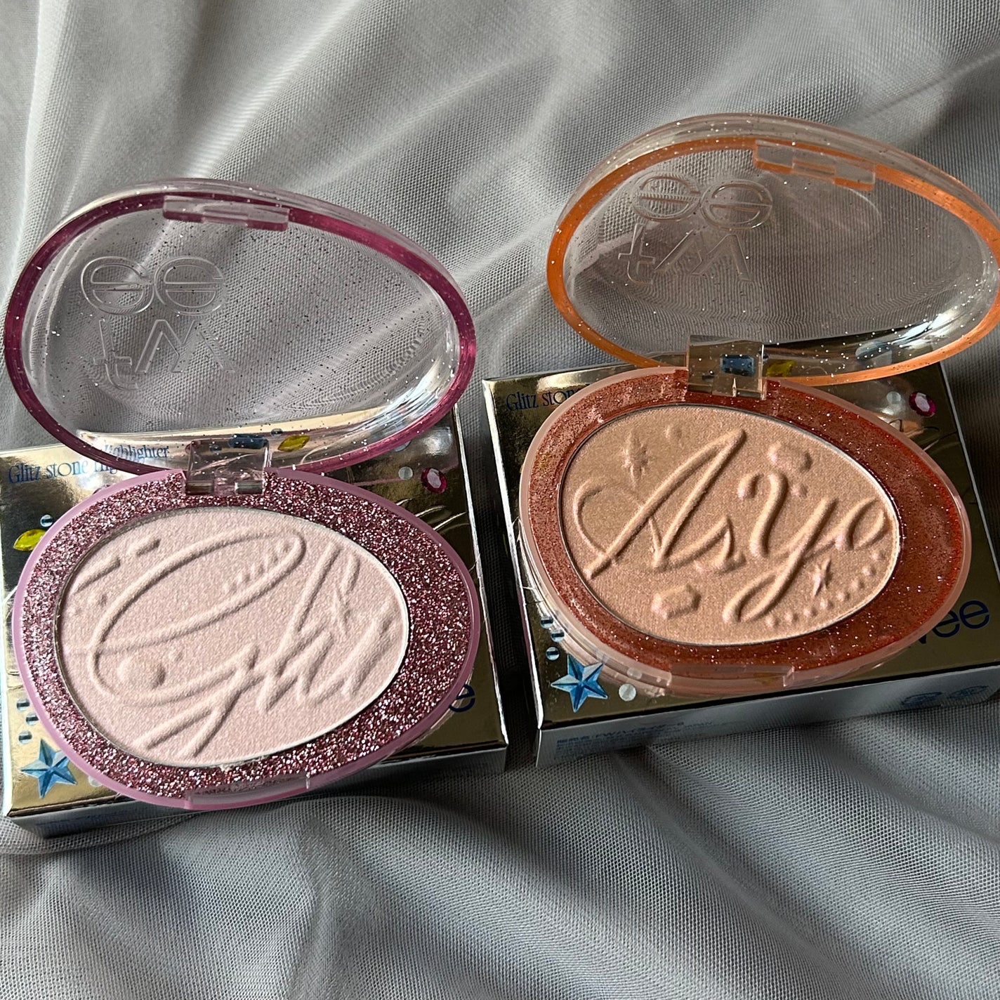 フィー グリッツストーンハイライター/fwee/パウダーハイライトを使ったクチコミ(2枚目)