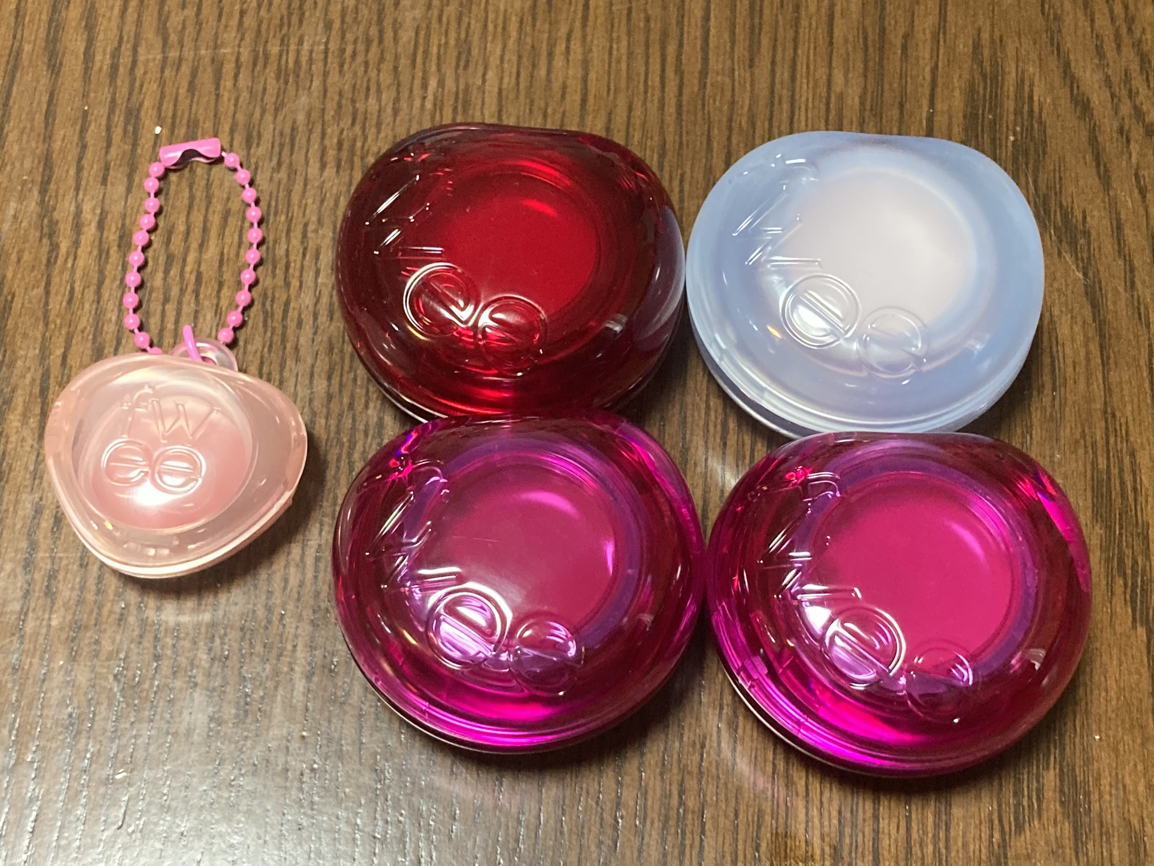 フィー リップアンドチーク グローイジェリーポット/fwee/リップグロスを使ったクチコミ（2枚目）