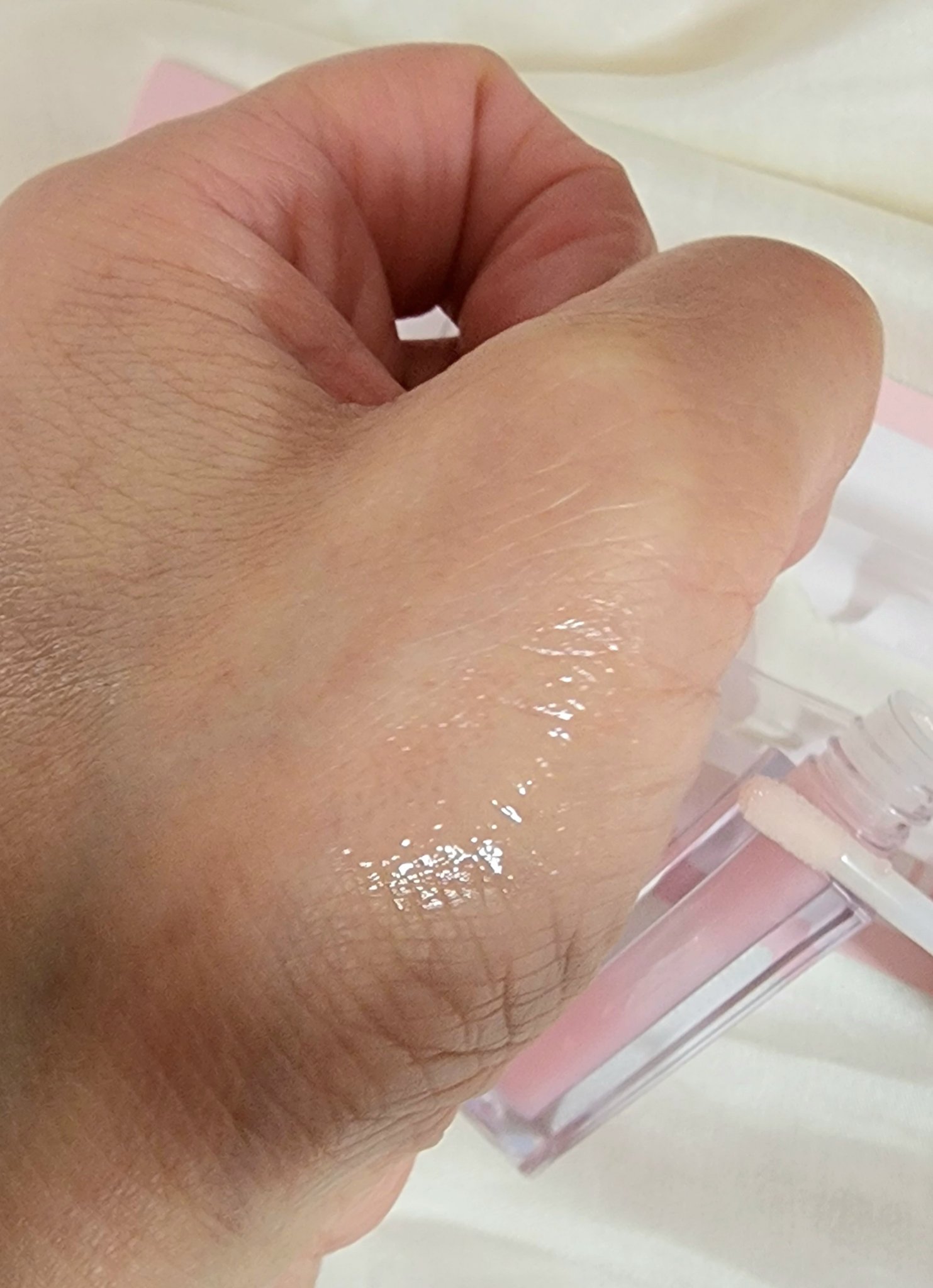 KM リッププランピンググロス/Kyumme/リップグロスを使ったクチコミ（3枚目）