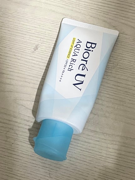 ビオレUV アクアリッチ ライトアップエッセンス/ビオレ/日焼け止めクリームを使ったクチコミ(1枚目)