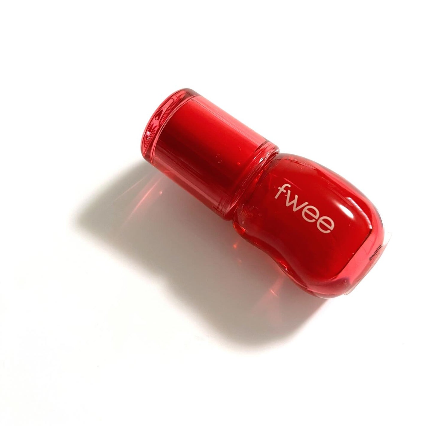 フィー 3Dボリューミンググロス/fwee/リップグロスを使ったクチコミ(3枚目)
