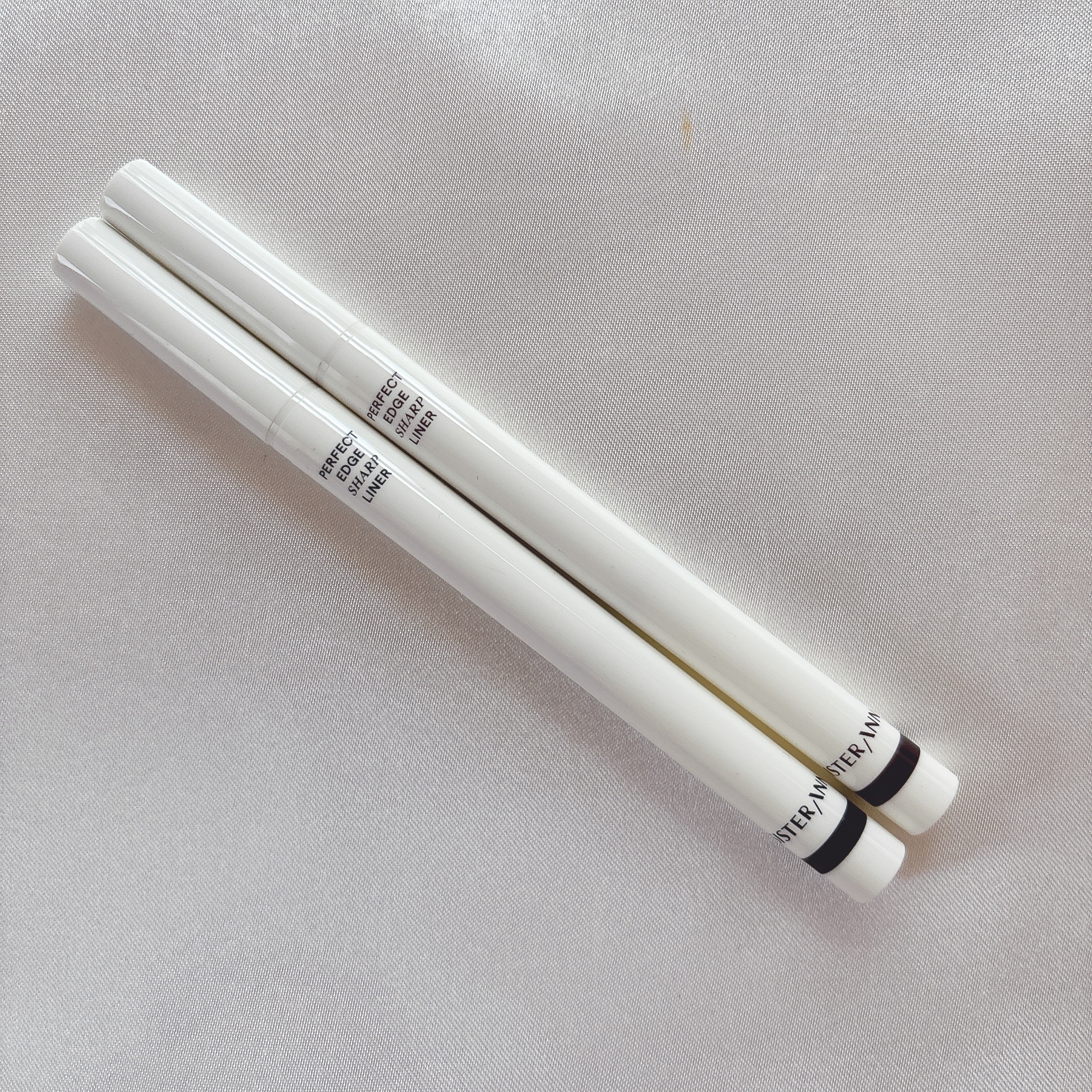 パーフェクトエッジシャープライナー/SISTER ANN/リキッドアイライナーを使ったクチコミ（1枚目）