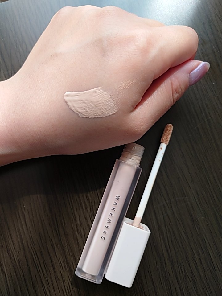 ディファイニングカバーコンシーラー 15 ライトアイボリー/wakemake/リキッドコンシーラーを使ったクチコミ（2枚目）