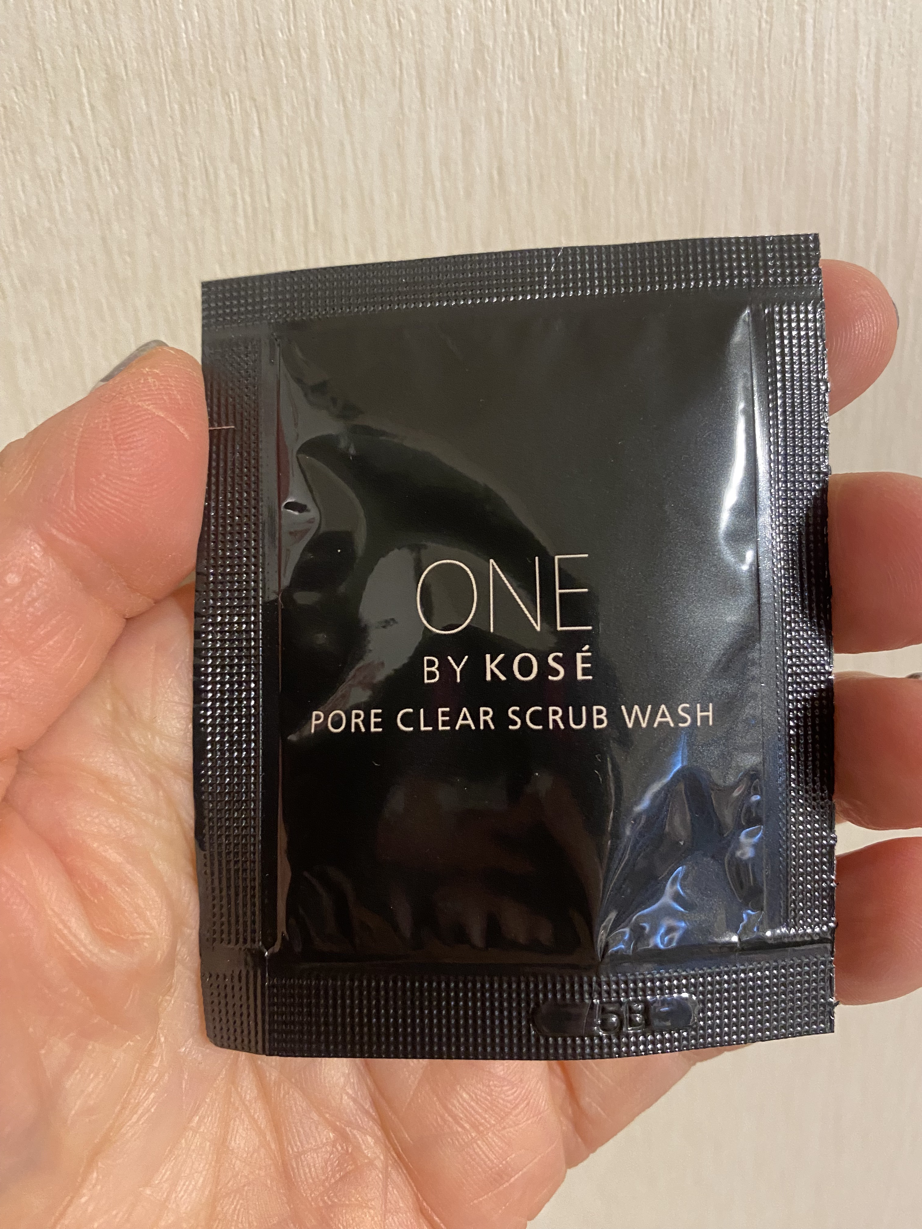 ポアクリア スクラブ ウォッシュ/ONE BY KOSE/洗顔フォームを使ったクチコミ（3枚目）
