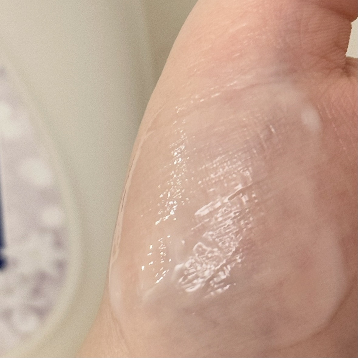 バイブラント ラディアンス　アロマミルク/ジョンソンボディケア/ボディミルクを使ったクチコミ（2枚目）