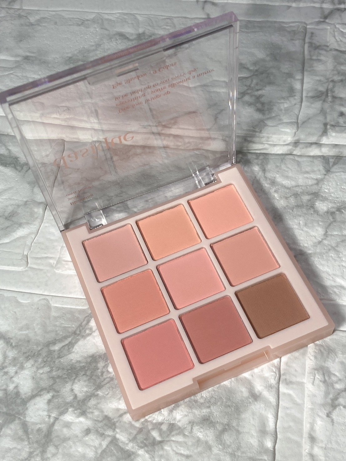 ブレンディングムードチーク/dasique/パウダーチークを使ったクチコミ（2枚目）