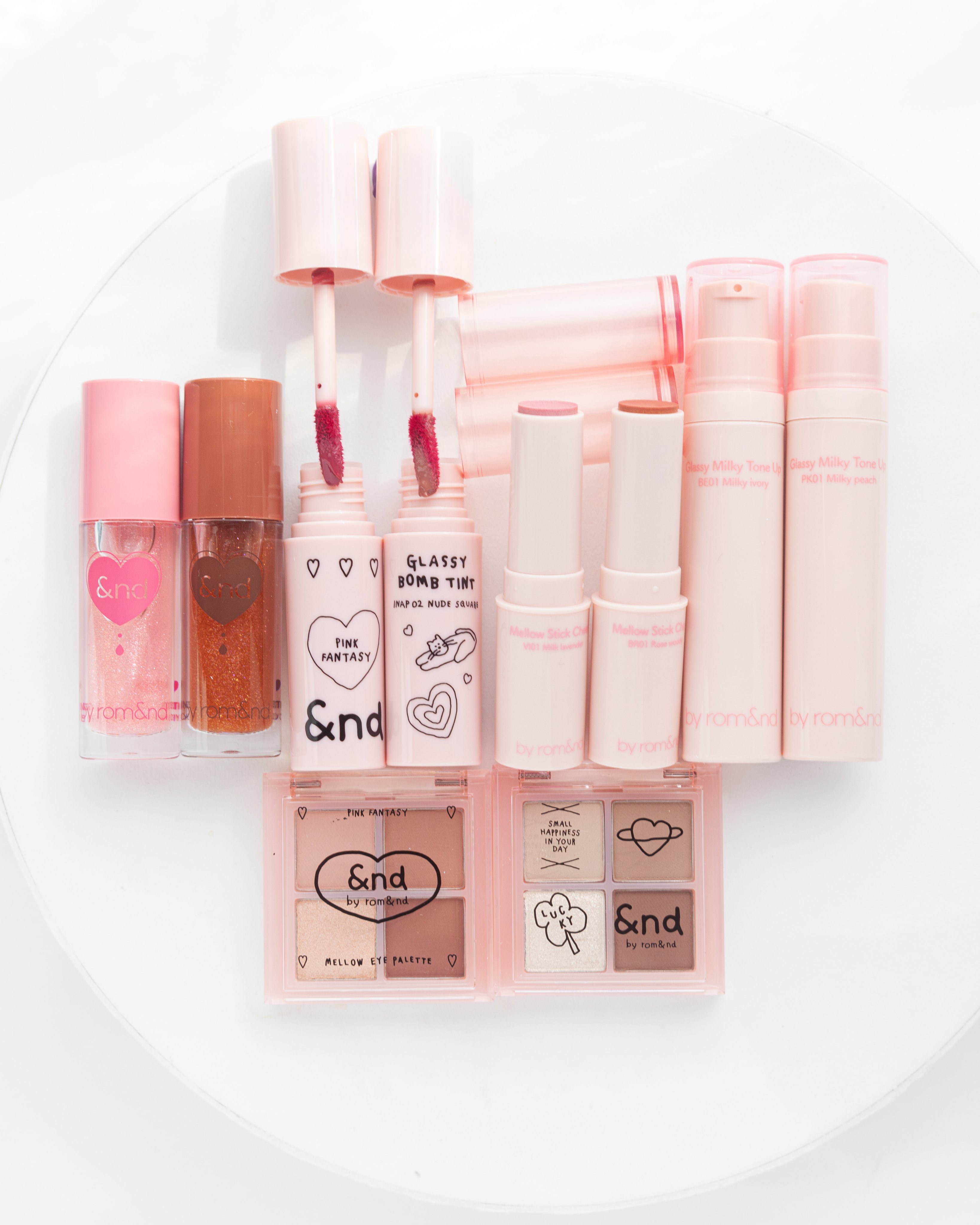 グラッシーコーティンググロス/&nd by rom&nd/リップグロスを使ったクチコミ（1枚目）