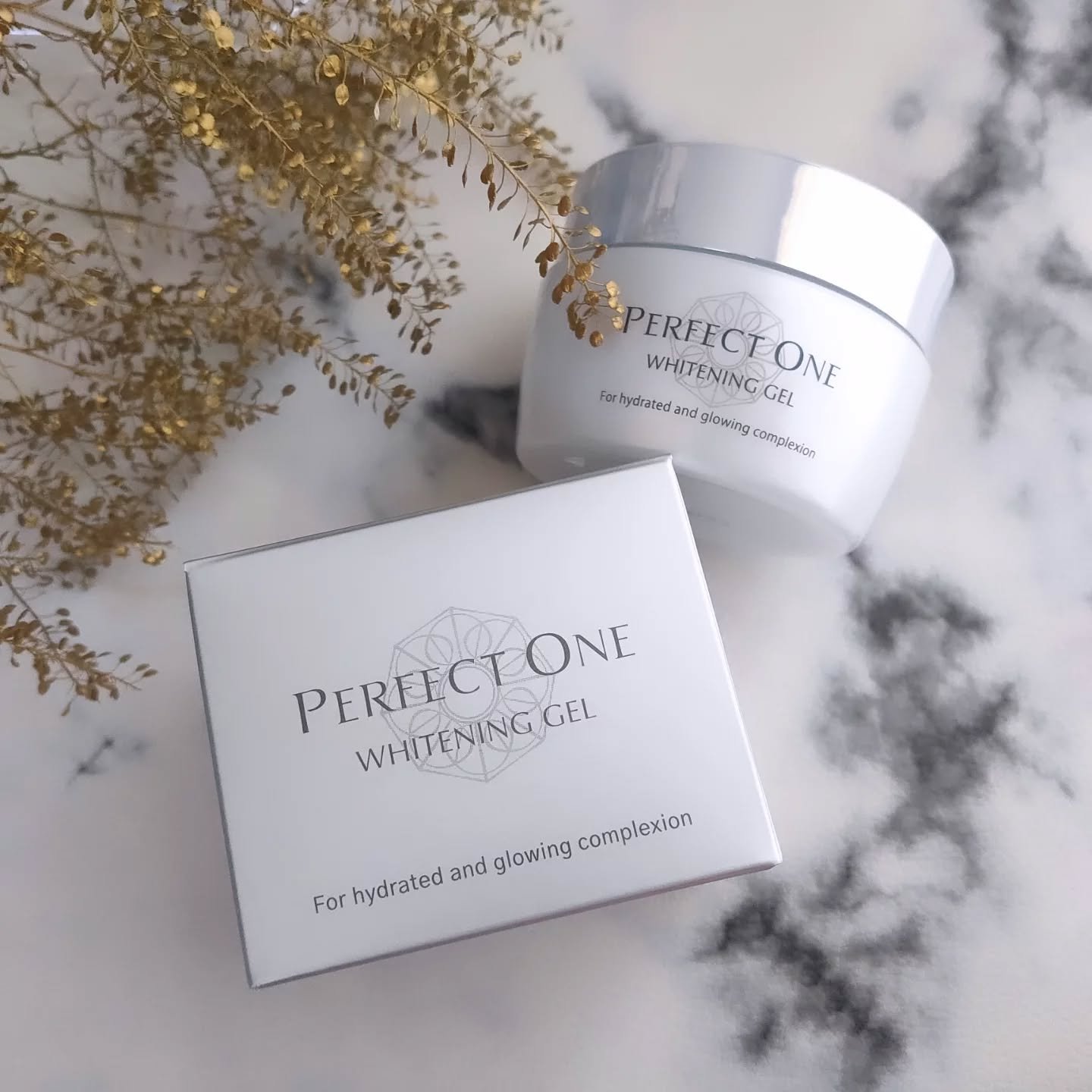 パーフェクトワン 薬用ホワイトニングジェル（医薬部外品）/パーフェクトワン/オールインワン化粧品を使ったクチコミ（2枚目）