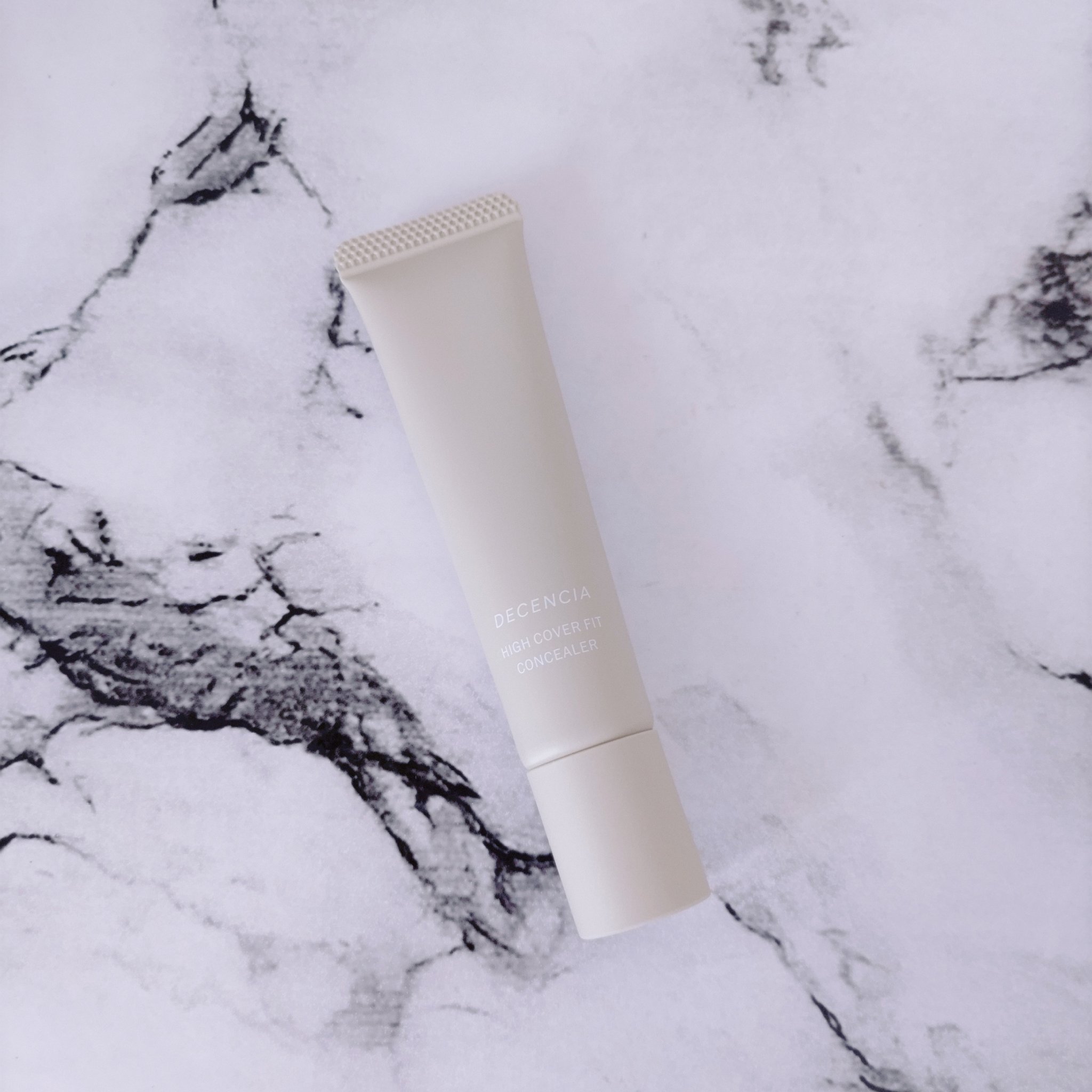 ディセンシア ハイカバーフィット コンシーラー/DECENCIA/リキッドコンシーラーを使ったクチコミ（2枚目）