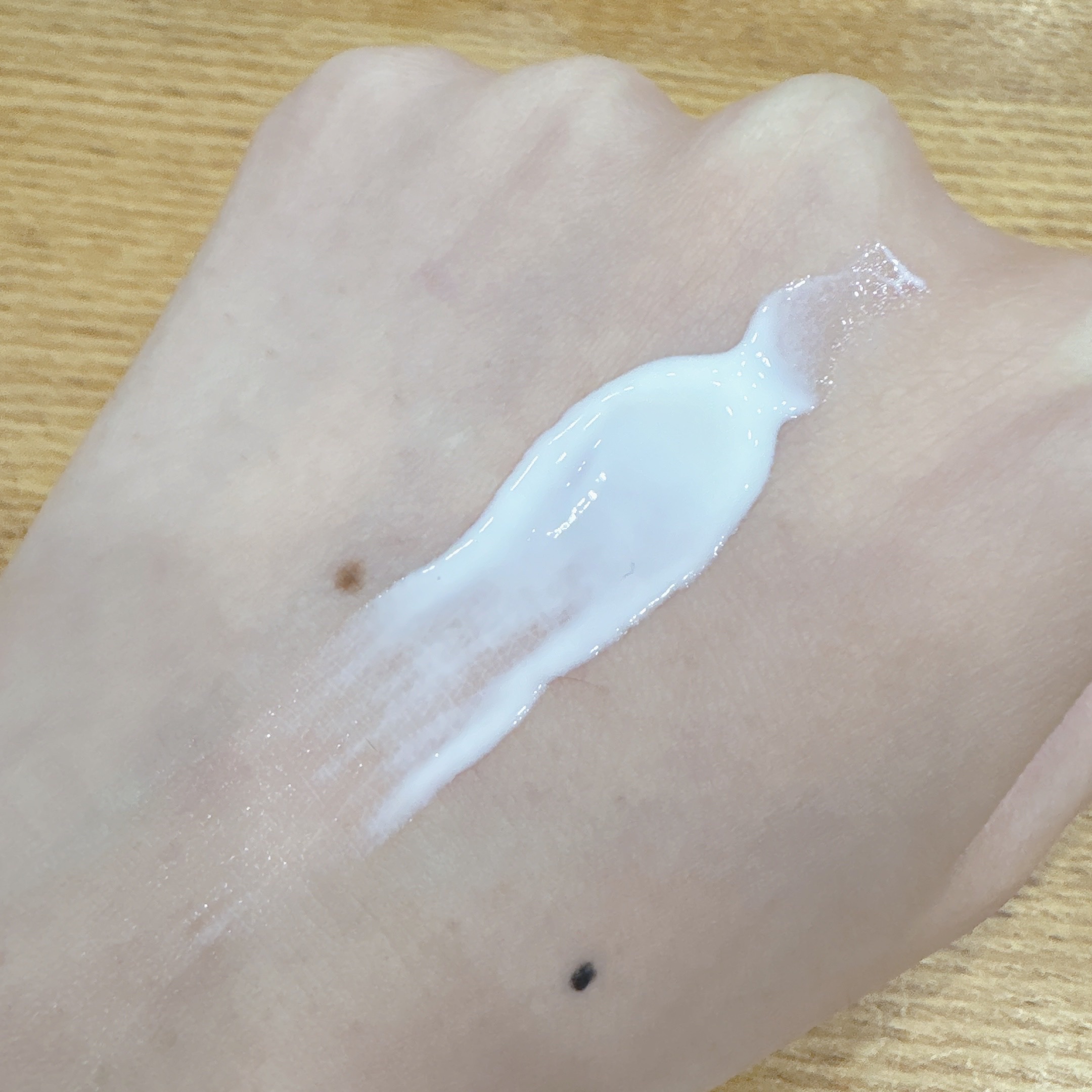 サンエッセンス/NACIFIC/日焼け止めローションを使ったクチコミ（3枚目）