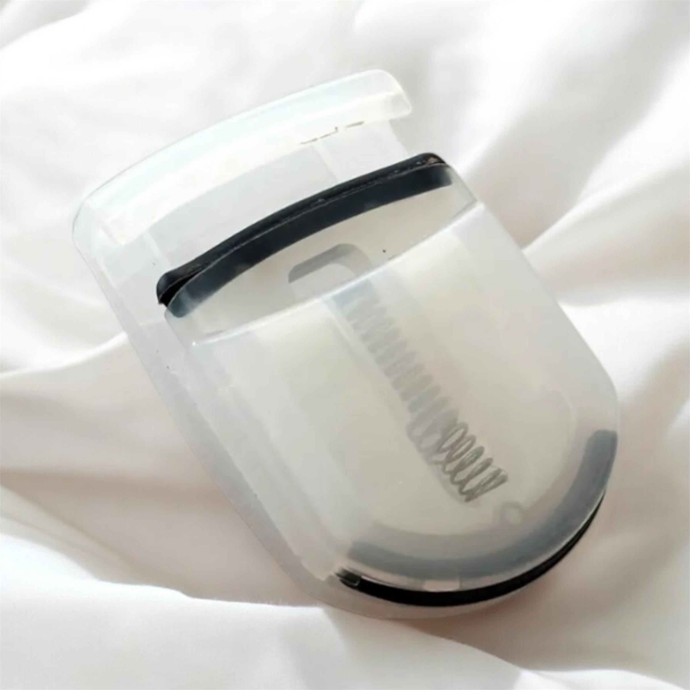 携帯用アイラッシュカーラー/無印良品/ビューラーを使ったクチコミ（2枚目）