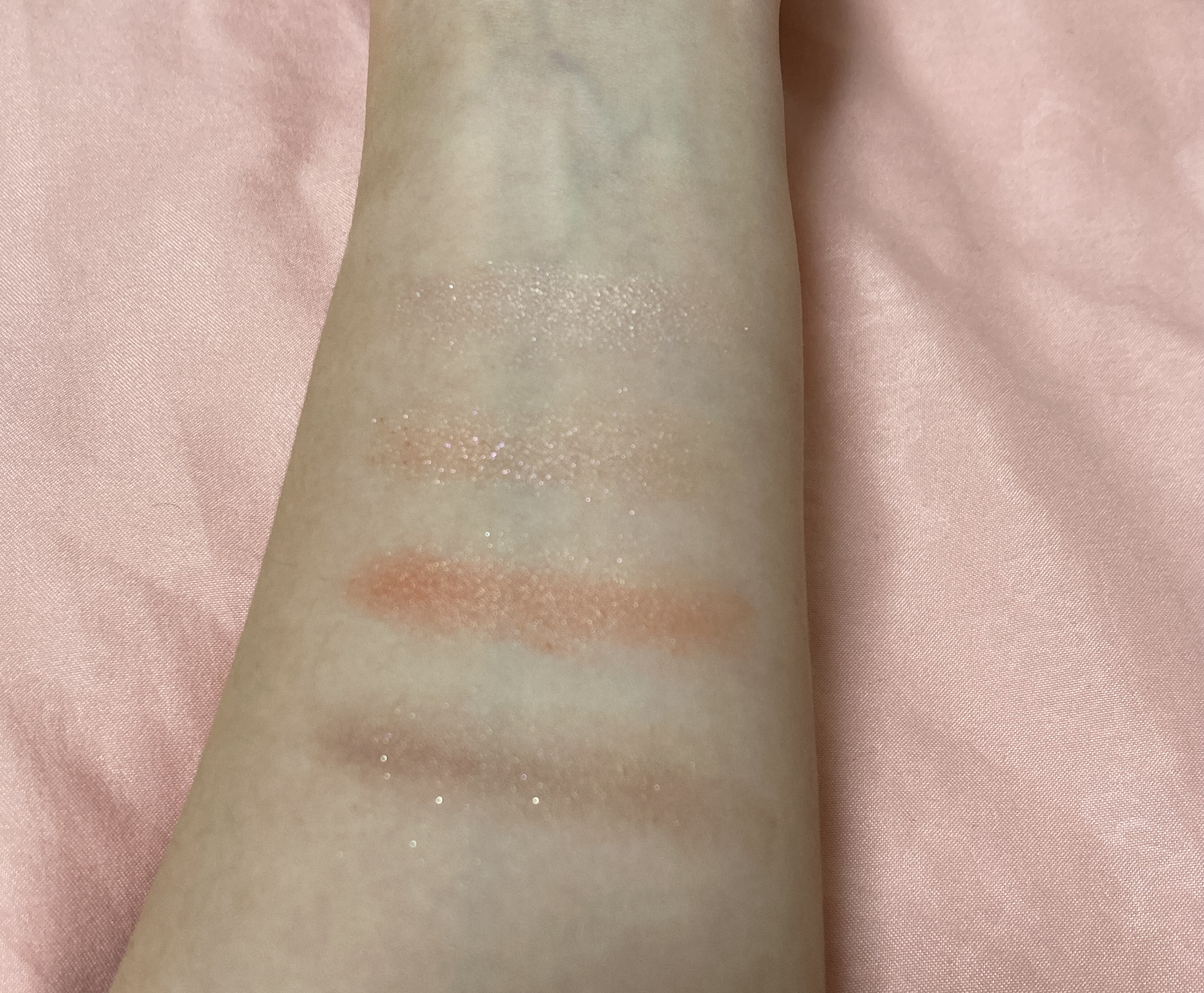 シルキースフレアイズ/キャンメイク/アイシャドウパレットを使ったクチコミ（3枚目）