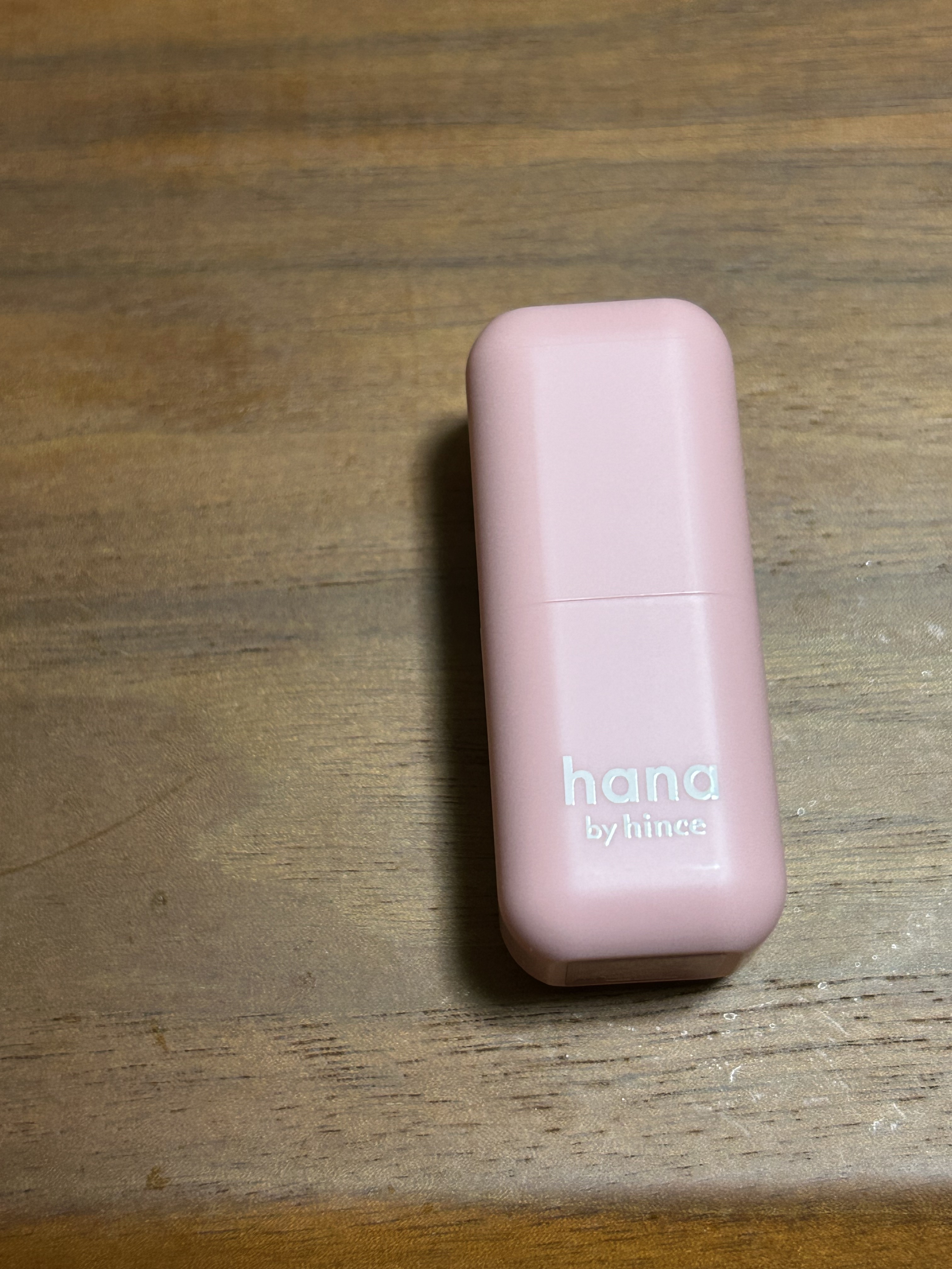 シアーグラスリップスティック/hana by hince/口紅を使ったクチコミ（2枚目）