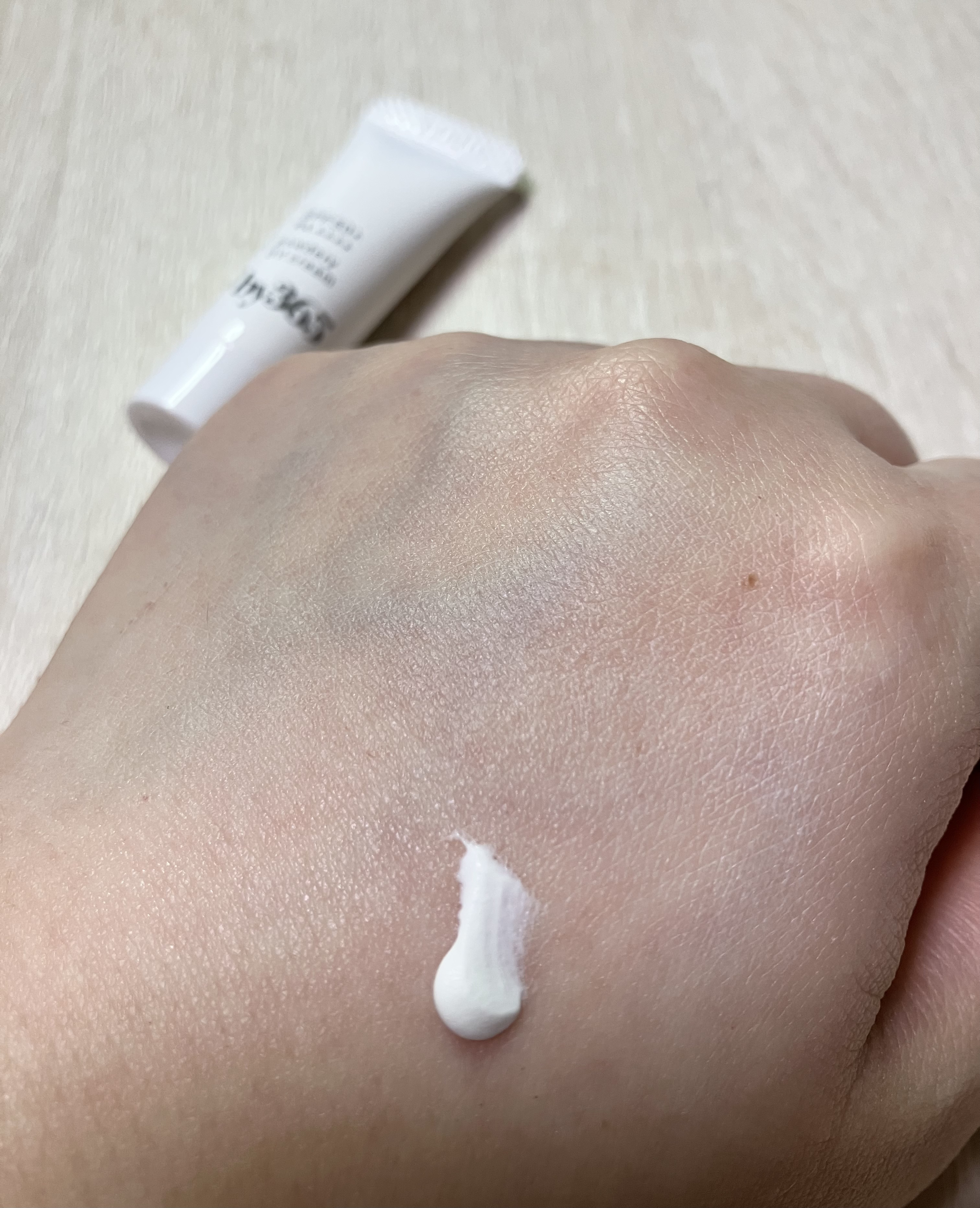 by365 パウダリーUVクリーム トーンアップ/ナリスアップ/日焼け止め・UVケアを使ったクチコミ（2枚目）