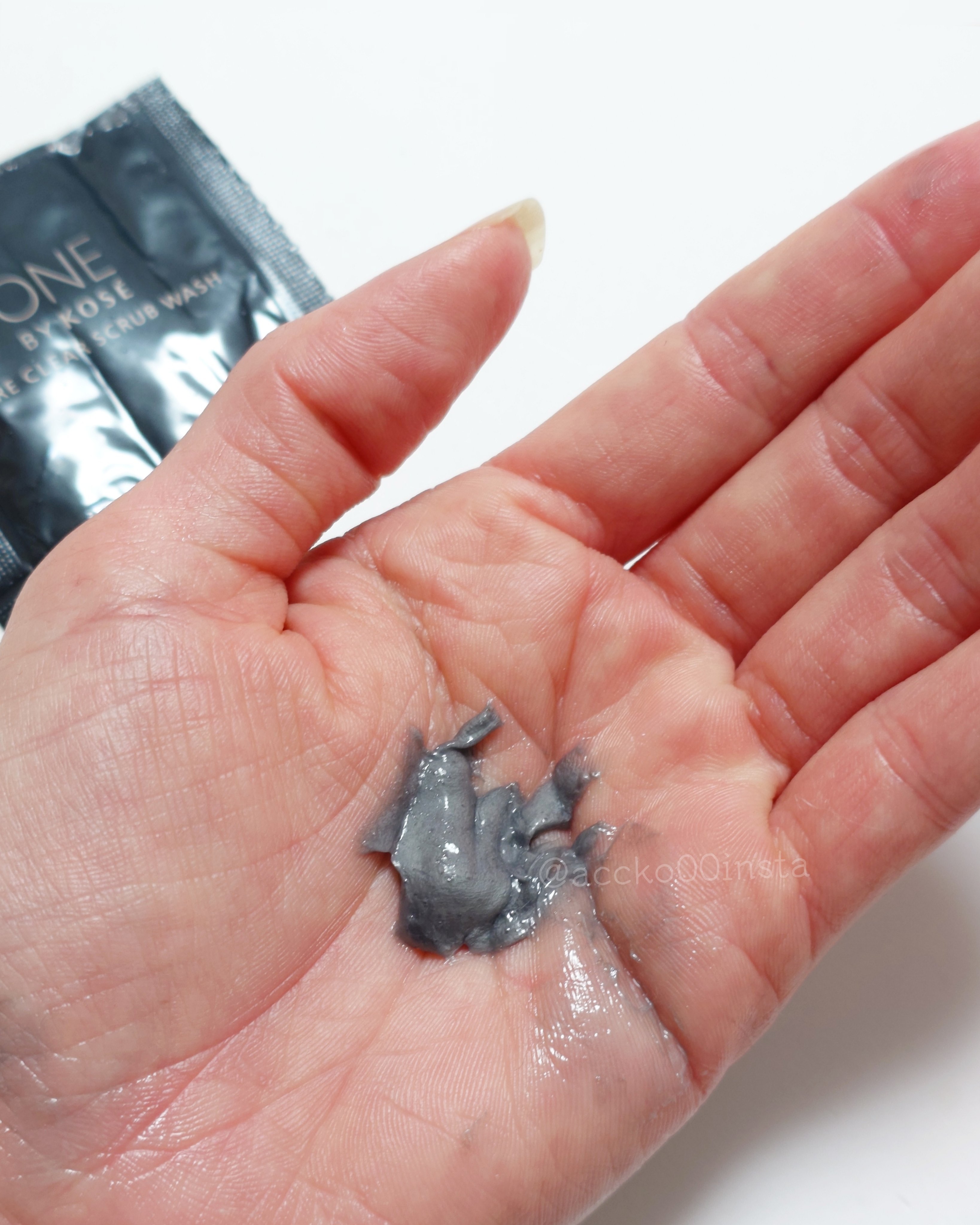 ポアクリア スクラブ ウォッシュ/ONE BY KOSE/洗顔フォームを使ったクチコミ（2枚目）
