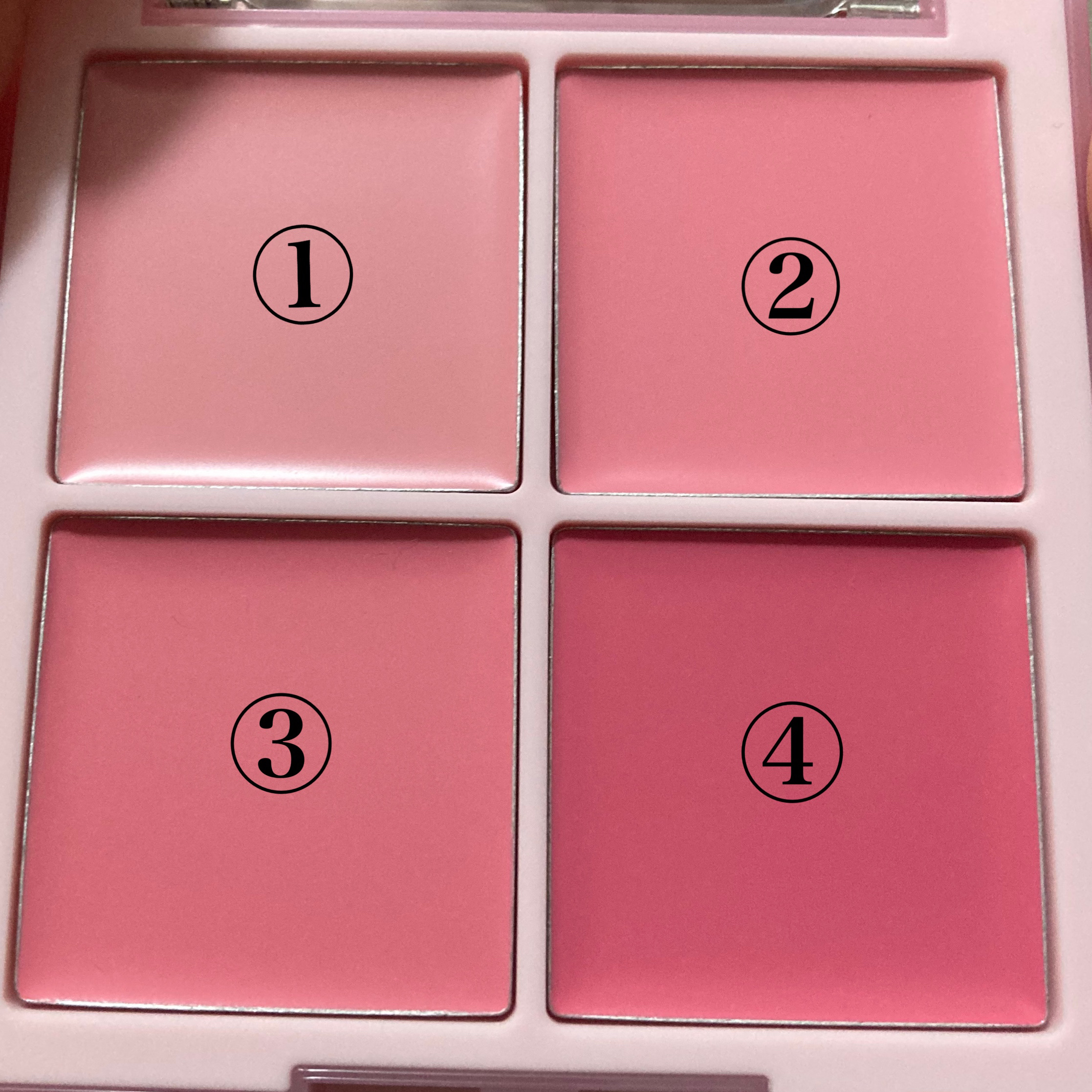 ブレンディングムードチーク/dasique/パウダーチークを使ったクチコミ（3枚目）