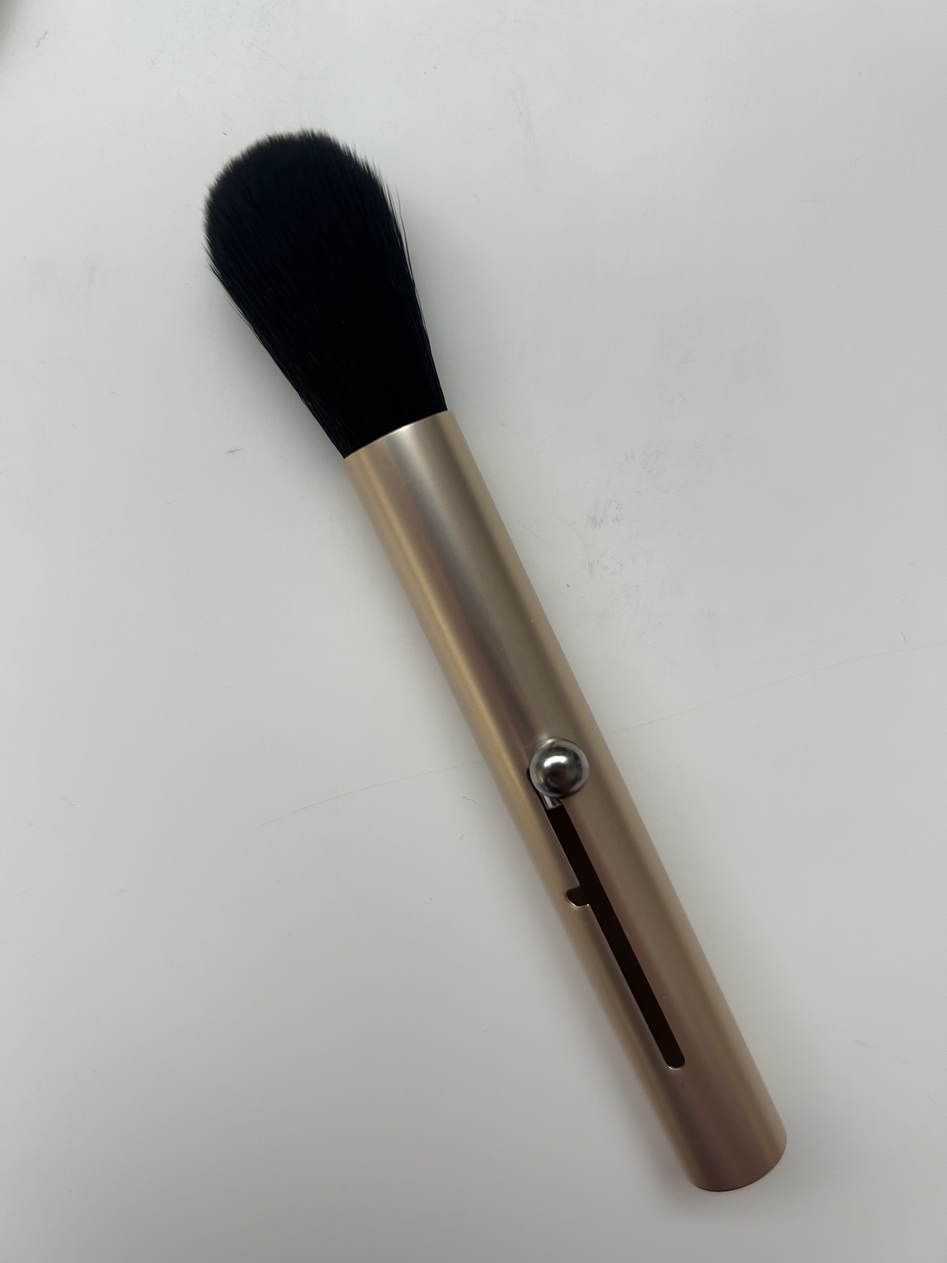 携帯用フェイス＆チークブラシ/ファンケル/メイクブラシを使ったクチコミ（1枚目）