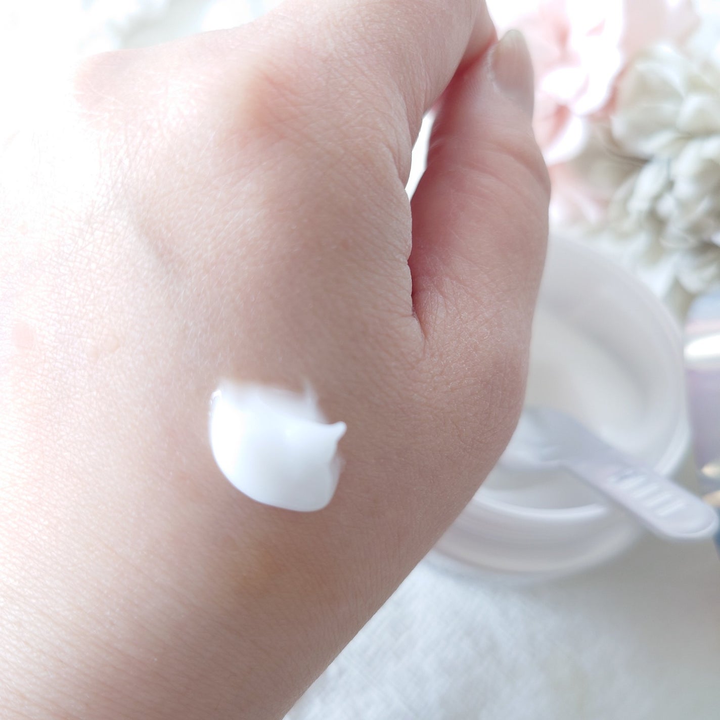 パーフェクトワン 薬用ホワイトニングジェル/パーフェクトワン/オールインワン化粧品を使ったクチコミ(6枚目)