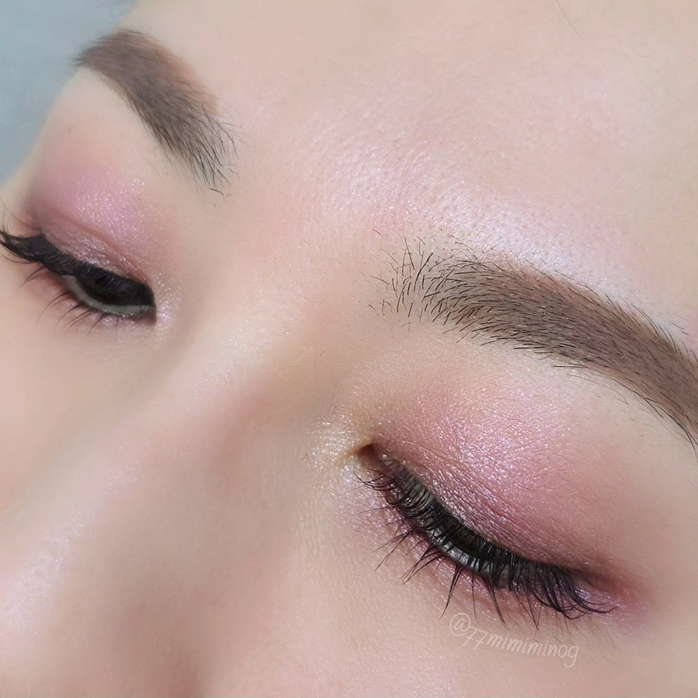 アイリッドニュアンス/UNMIX/単色アイシャドウを使ったクチコミ（3枚目）