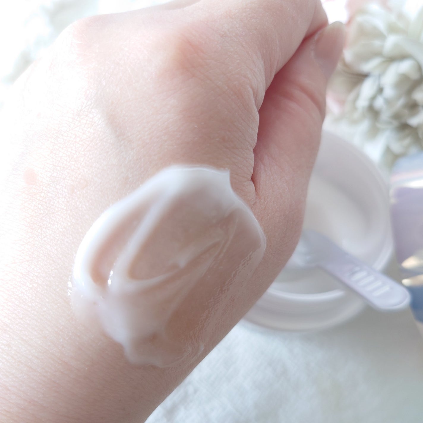 パーフェクトワン 薬用ホワイトニングジェル/パーフェクトワン/オールインワン化粧品を使ったクチコミ(7枚目)