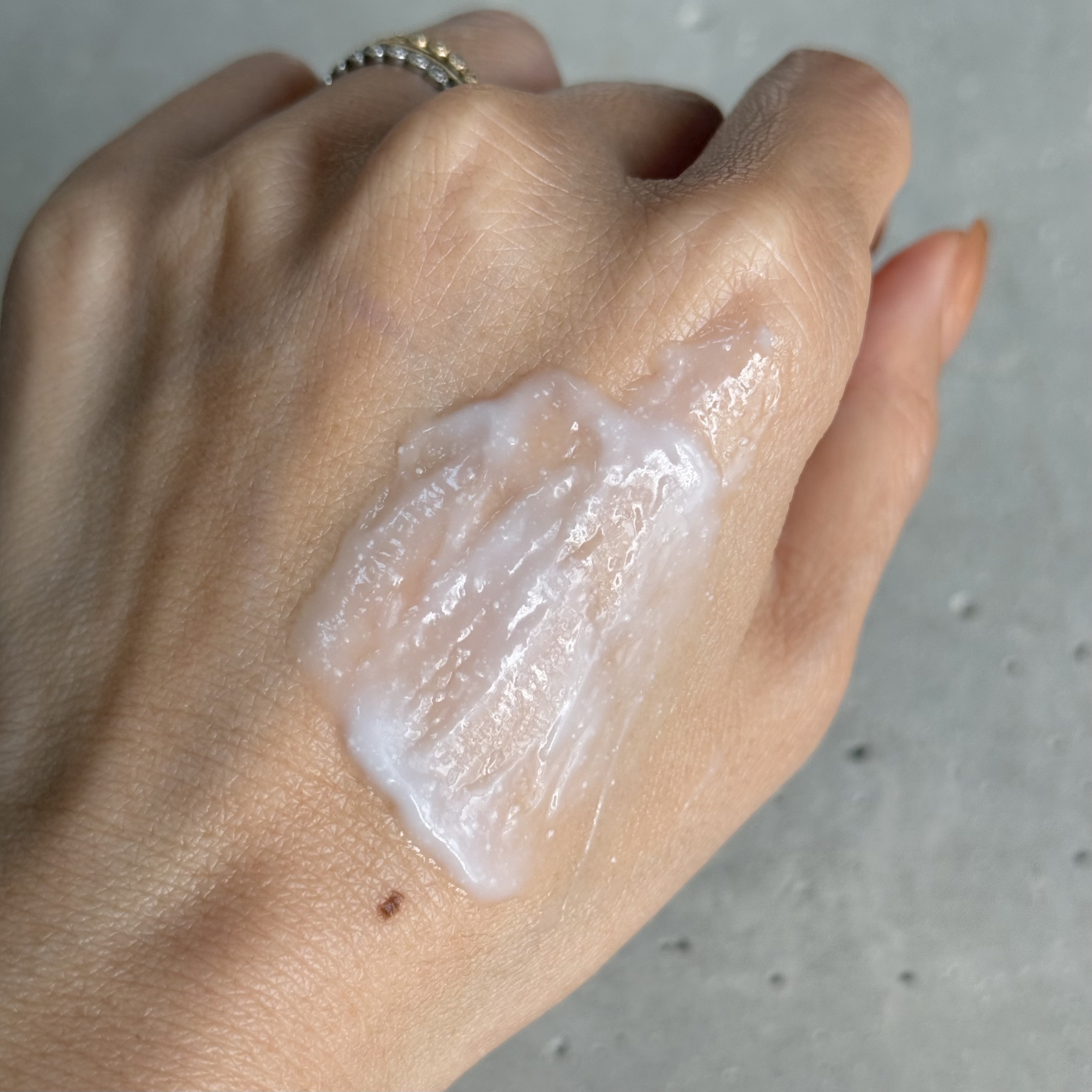 ディーアール120 バリアクリーム/KLALAB/フェイスクリームを使ったクチコミ（3枚目）