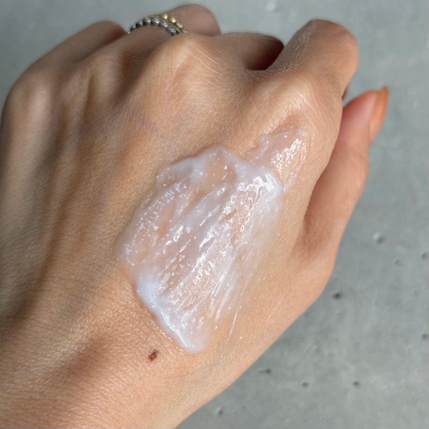 ディーアール120 バリアクリーム/KLALAB/フェイスクリームを使ったクチコミ(3枚目)