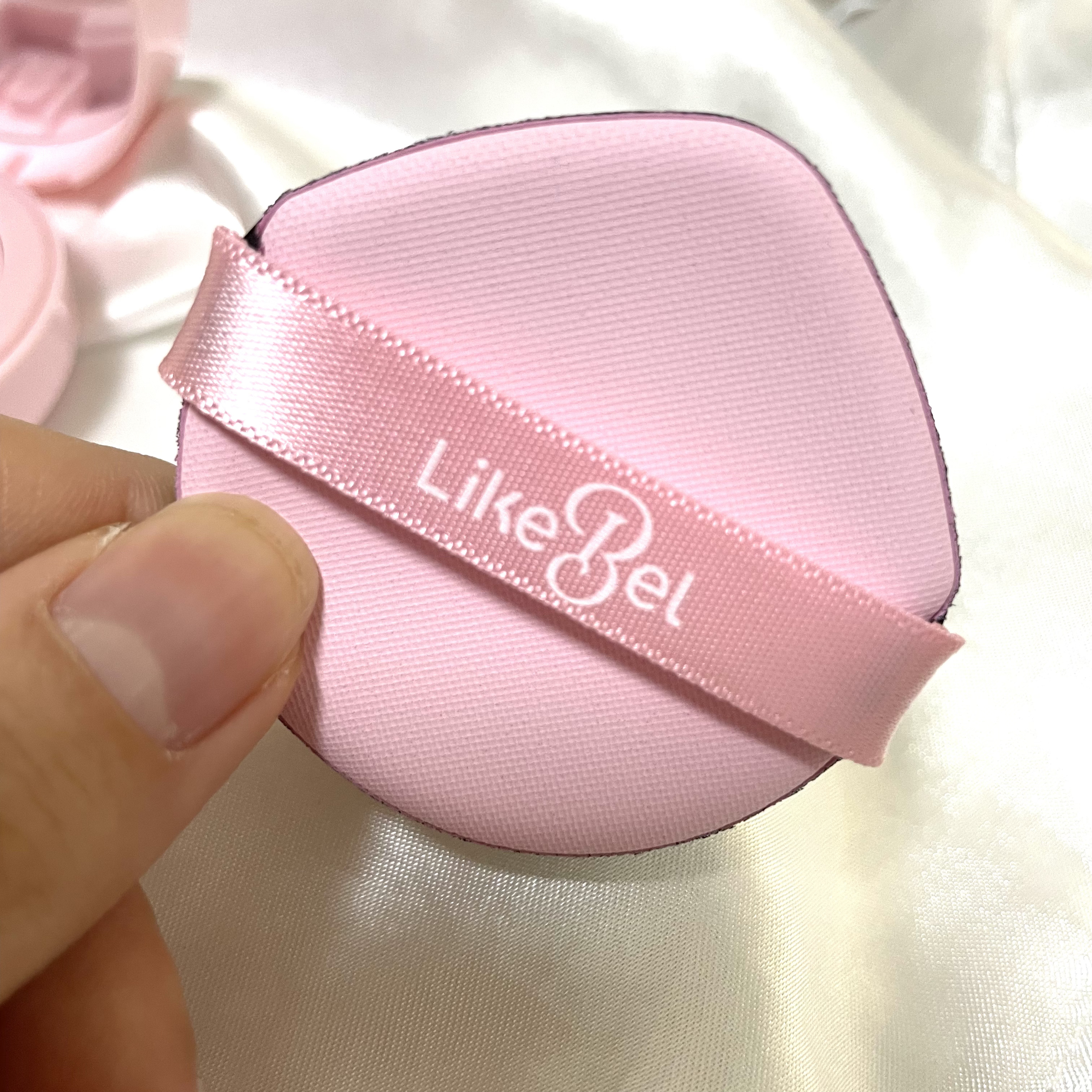 Glow me mesh cushion /Likebel/クッションファンデーションを使ったクチコミ（3枚目）