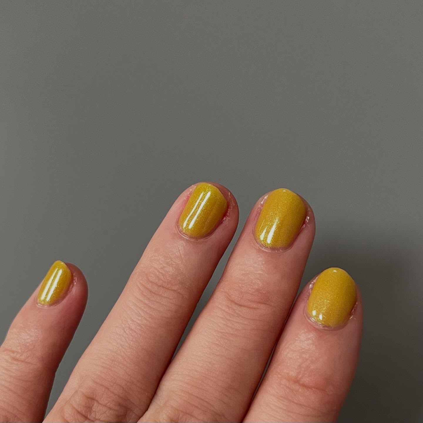 ミニネイル/パラドゥ/マニキュアを使ったクチコミ（3枚目）