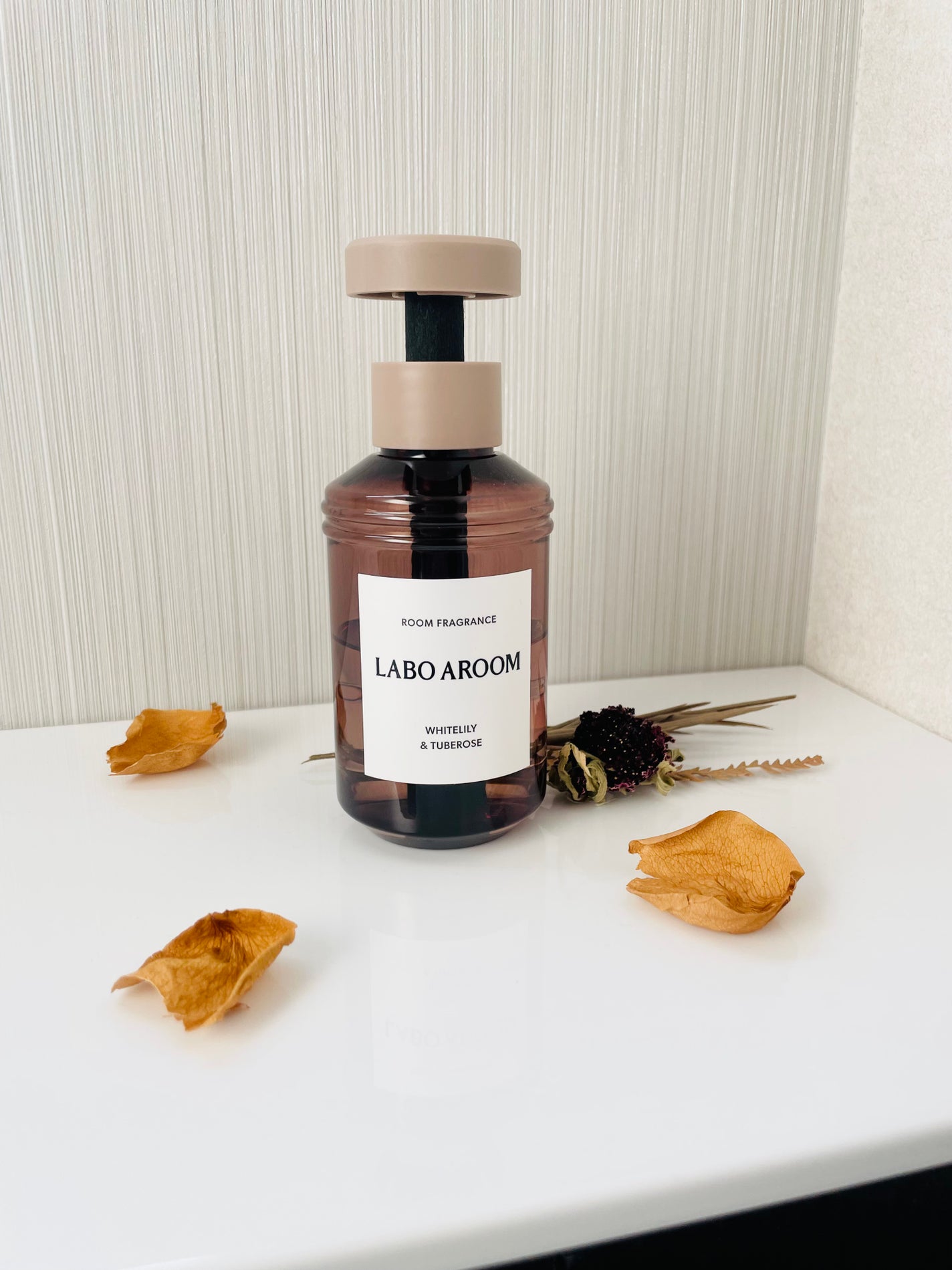 ルームフレグランス ホワイトリリー&チュベローズ/LABO AROOM/ルームフレグランスを使ったクチコミ(2枚目)