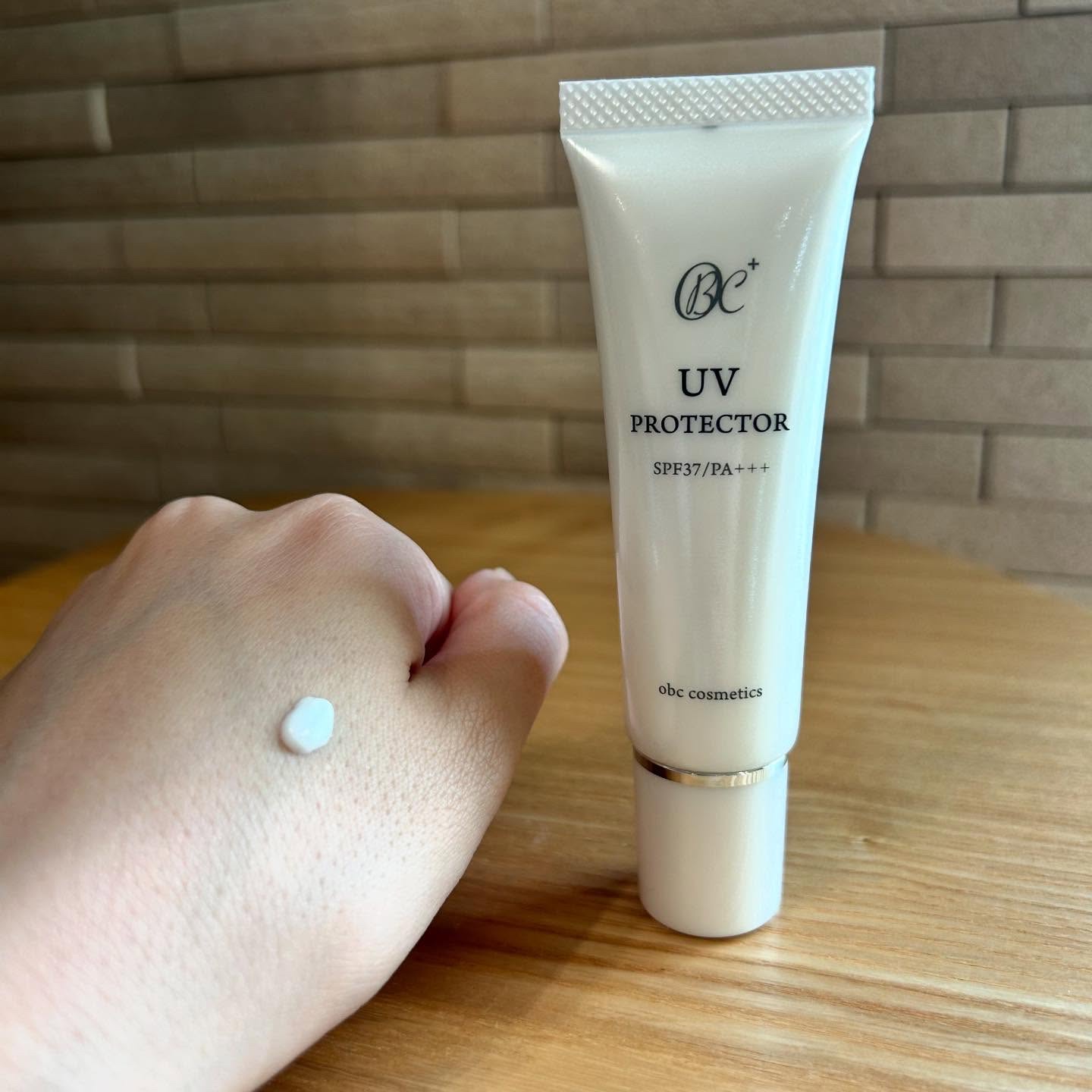 obc UVプロテクター/obc cosmetics/化粧下地を使ったクチコミ（2枚目）