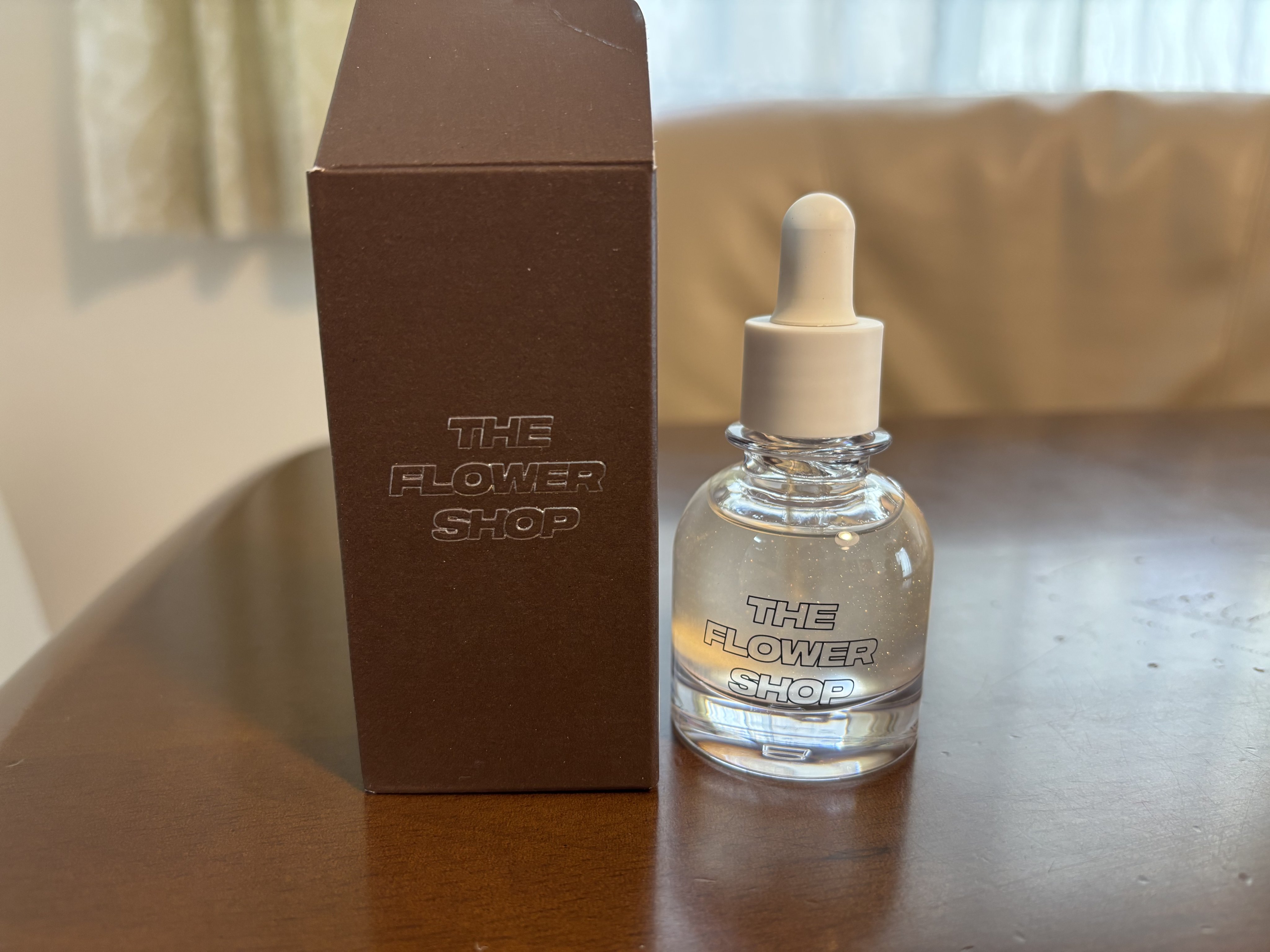 ザ・フラワーショップ　シルキー ドロップ オイル/THE FLOWER SHOP/ヘアオイルを使ったクチコミ（1枚目）