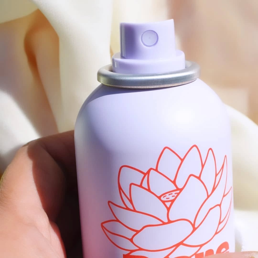 まぴねーず@フォロバ100 on LIPS 「DianeLotusシャイニーオイルヘアスプレー【商品特徴】イ..」(4枚目)