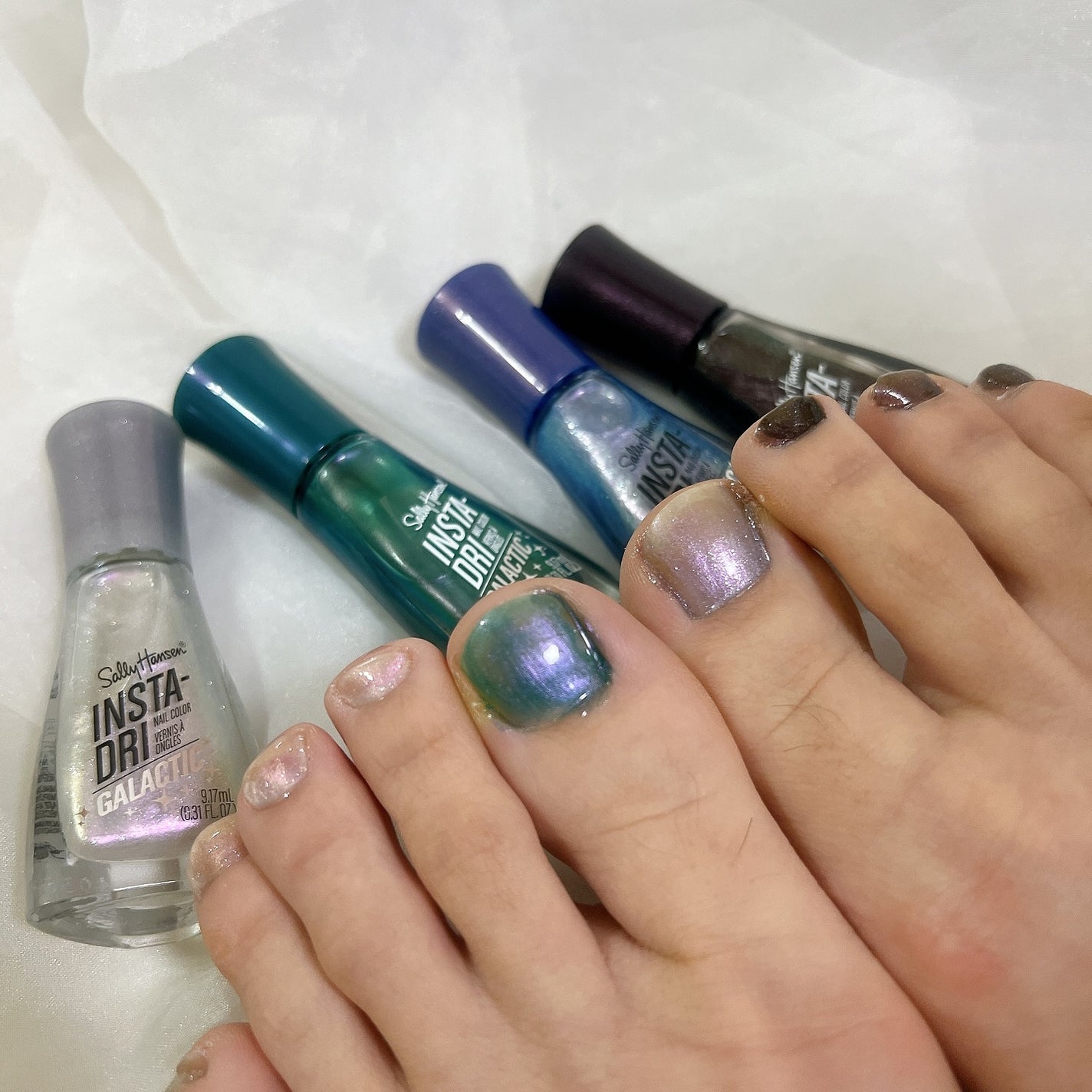 りーちゃん on LIPS 「その輝きは銀河のごとく。6月6日数量限定発売のサリーハンセン新..」(4枚目)